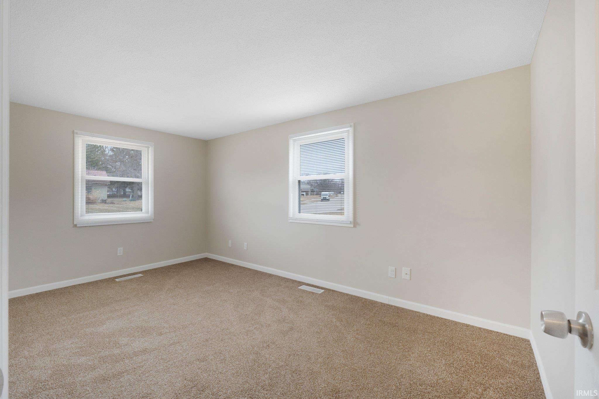 4527 Leeward Cove