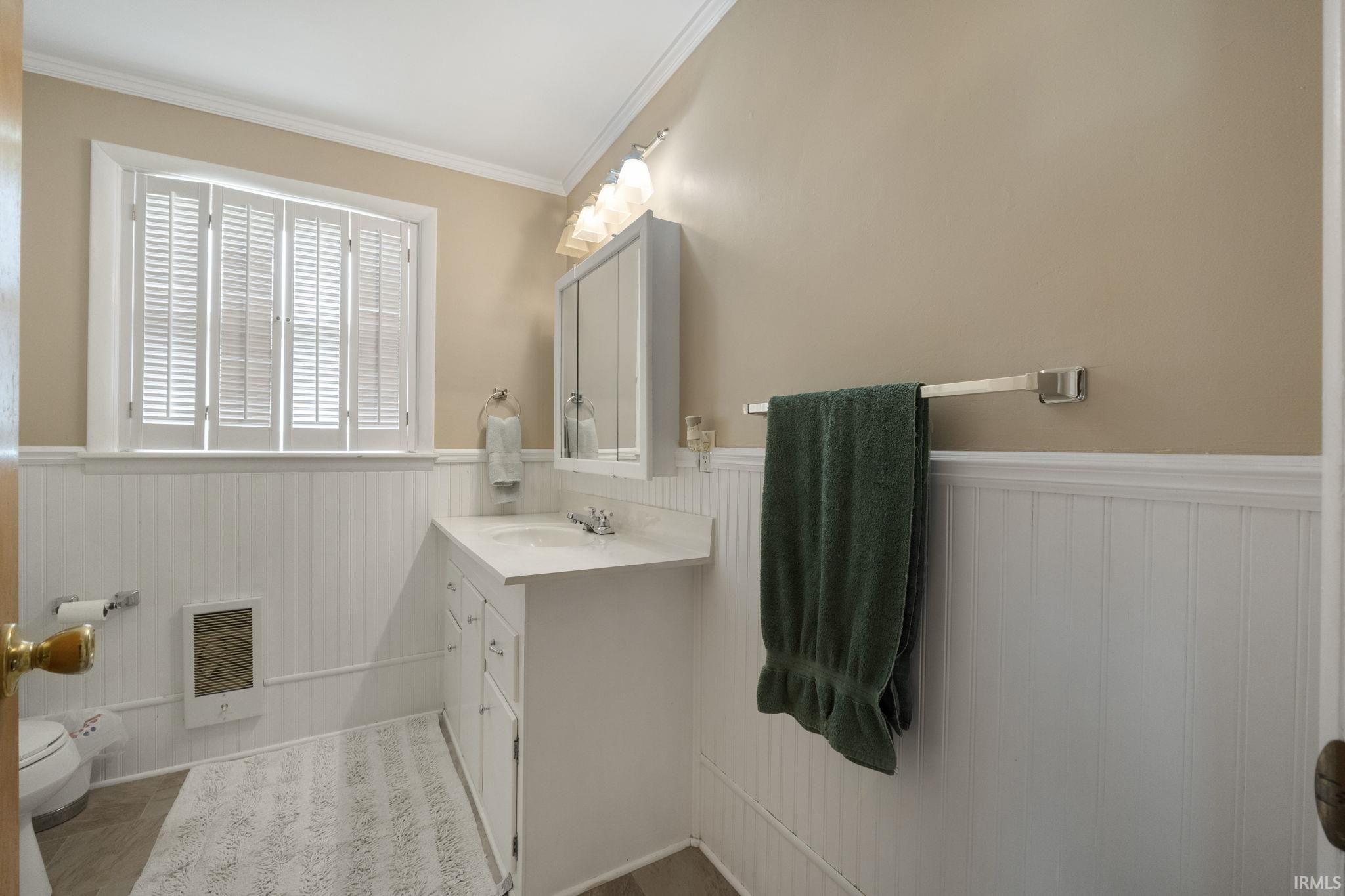 4824 Golfview Drive