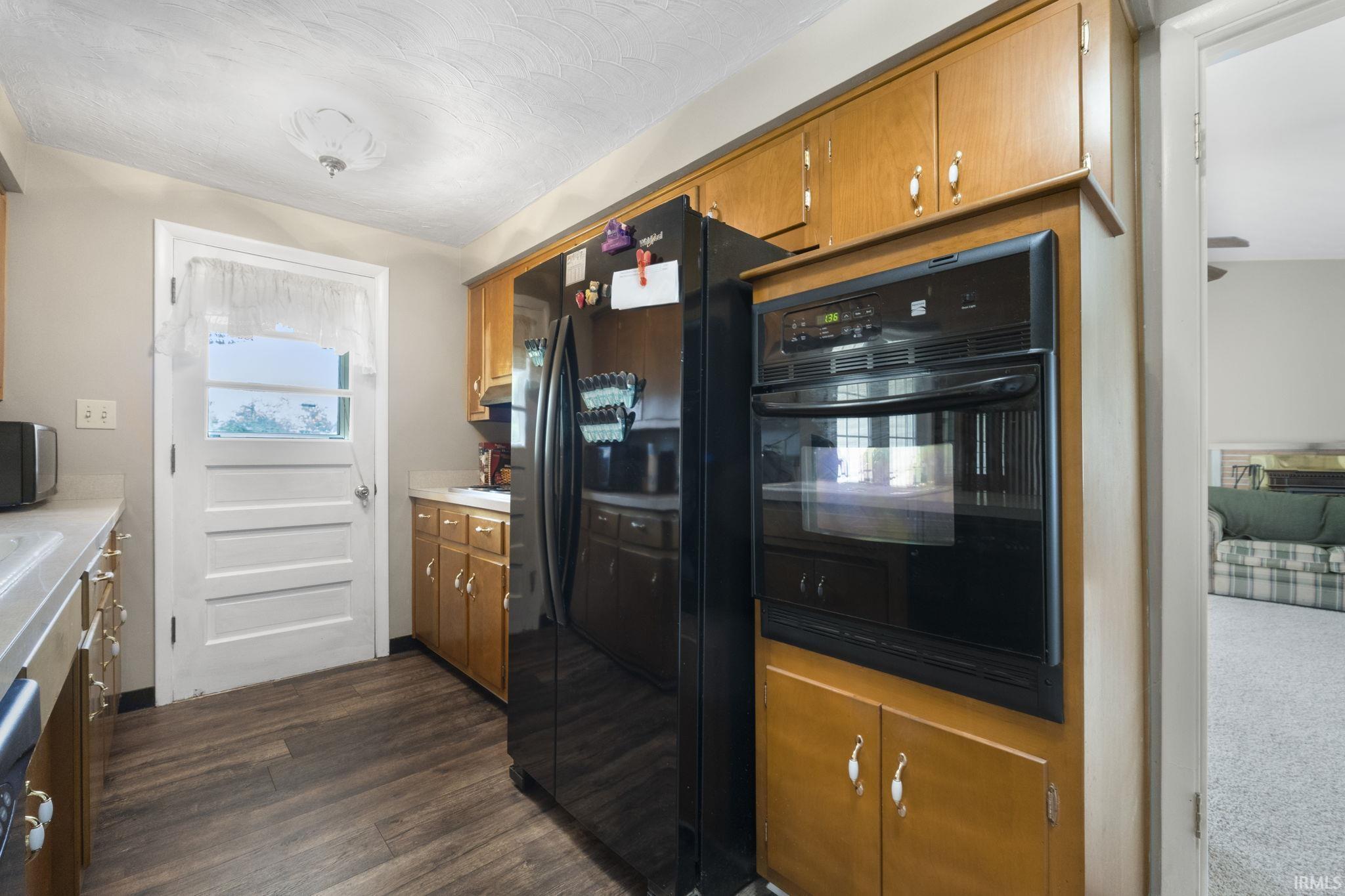 4824 Golfview Drive