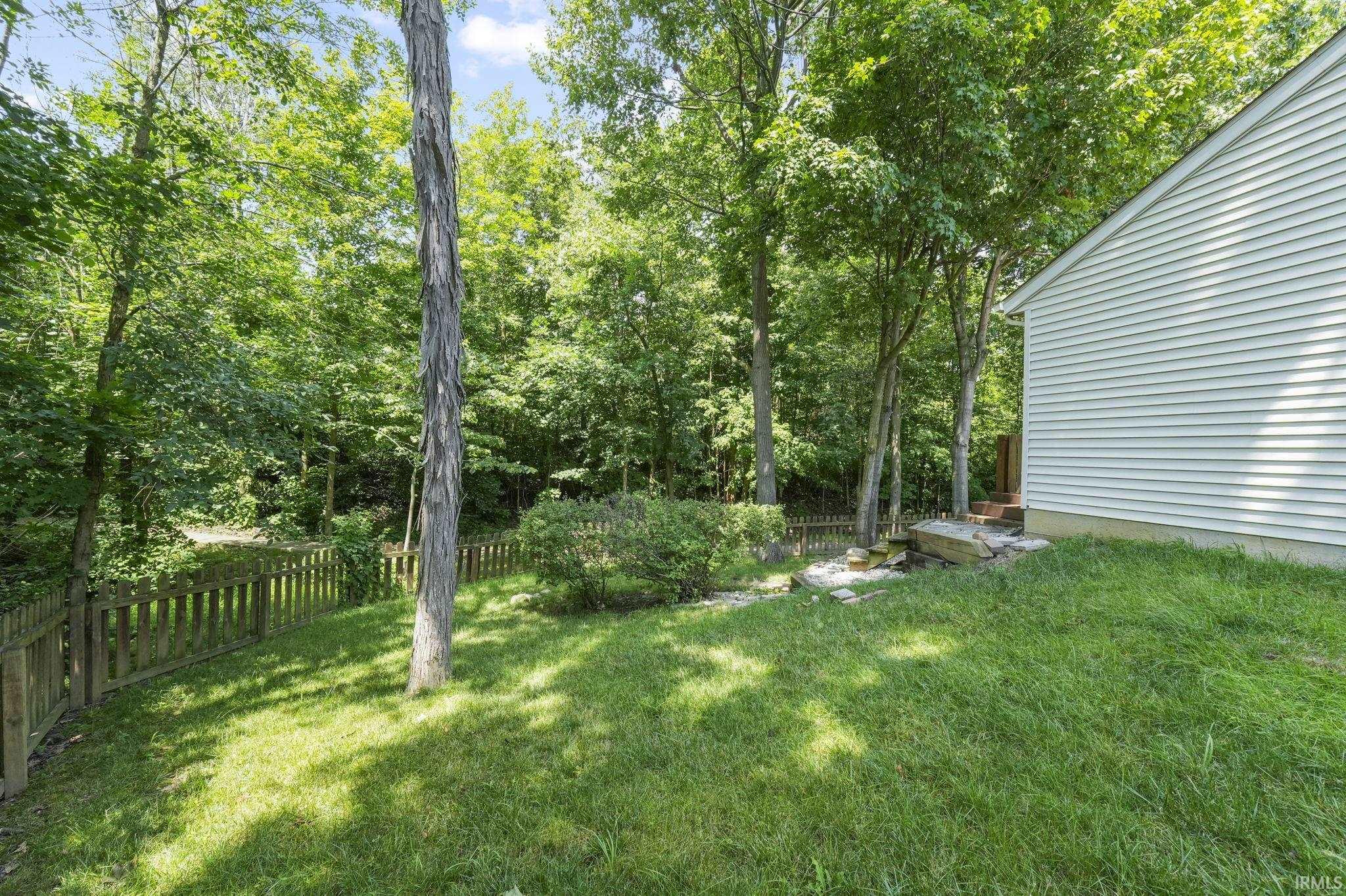 315 Silver Maple Cove