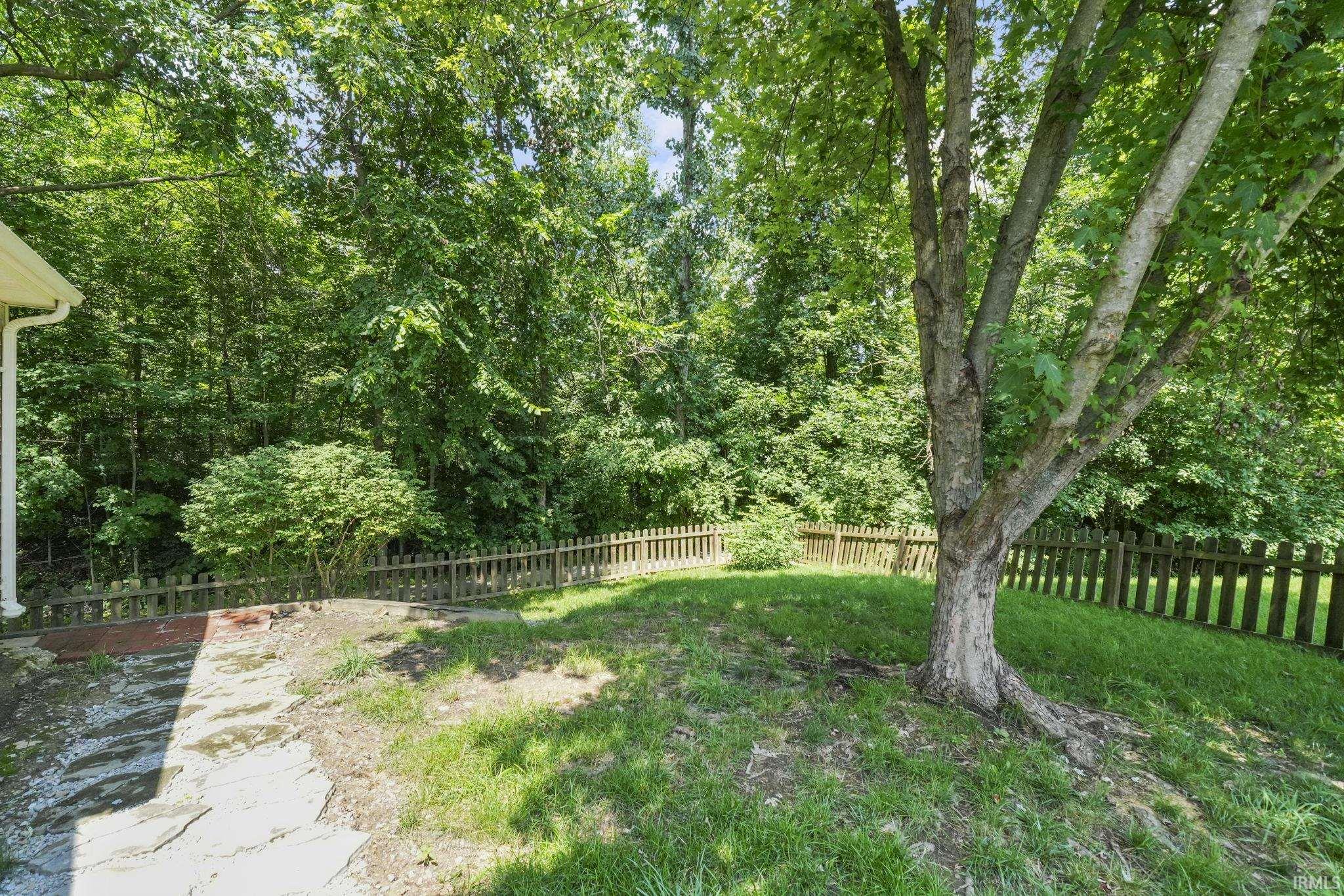 315 Silver Maple Cove