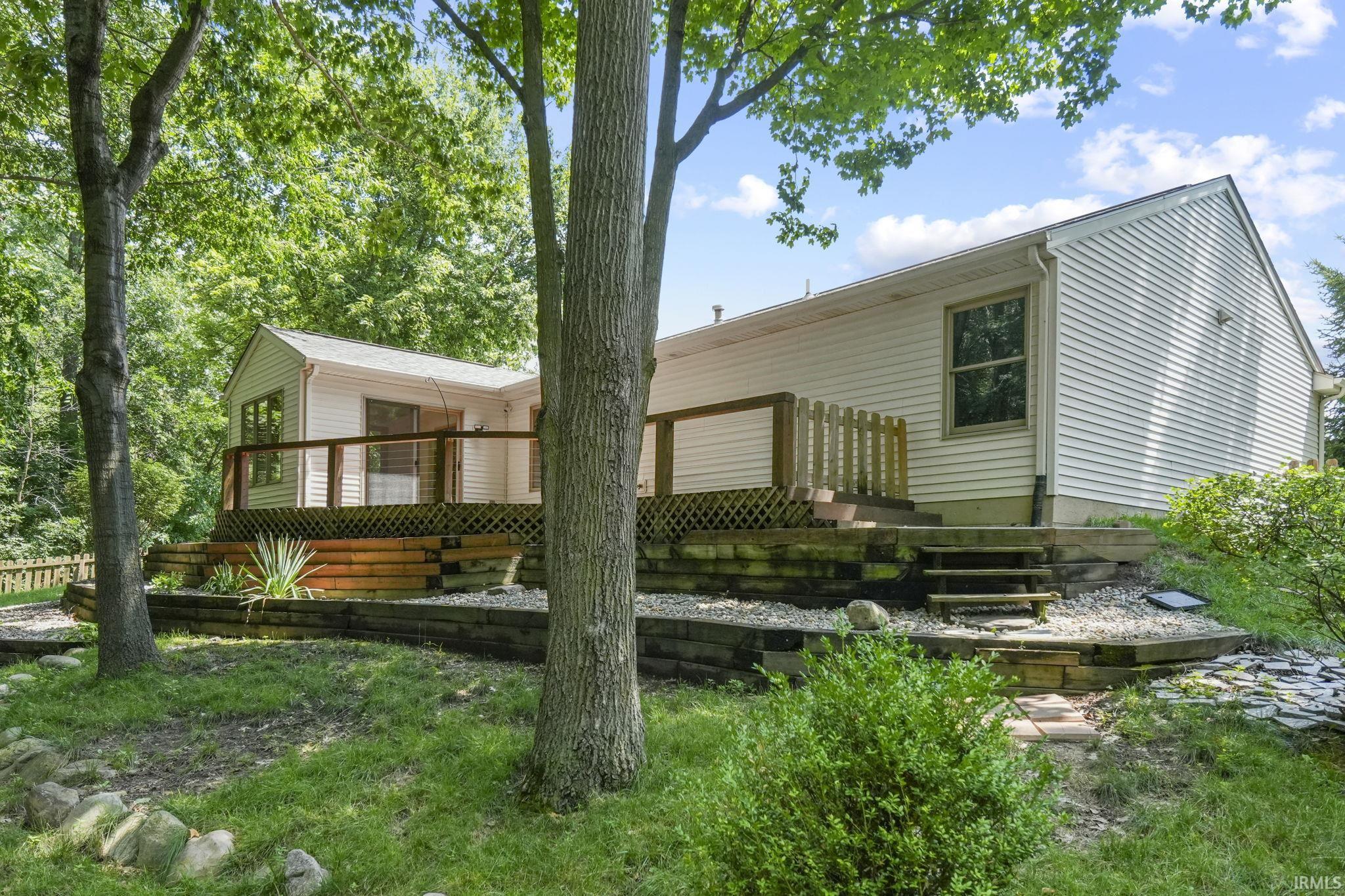 315 Silver Maple Cove