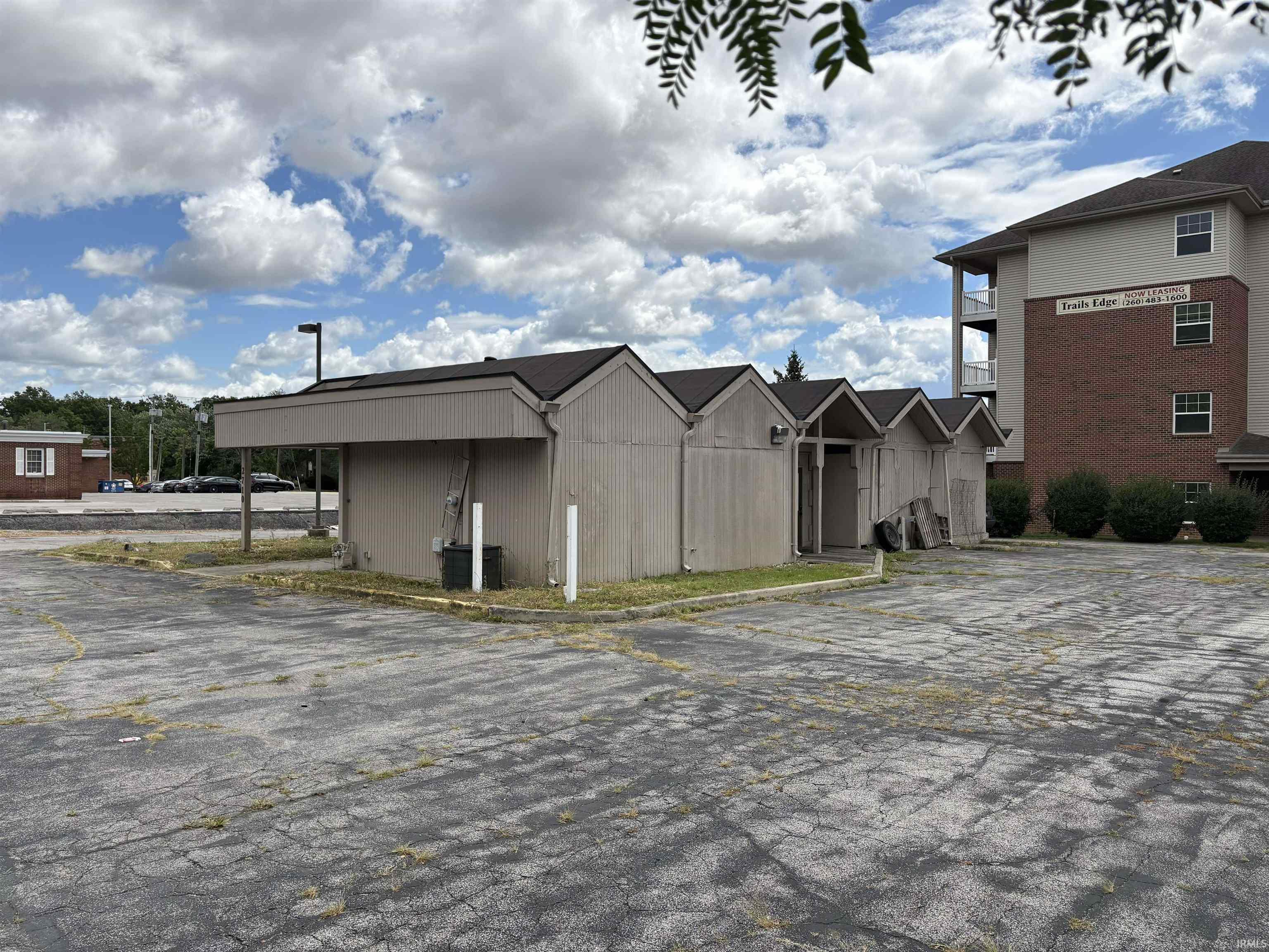 2710 E State Boulevard