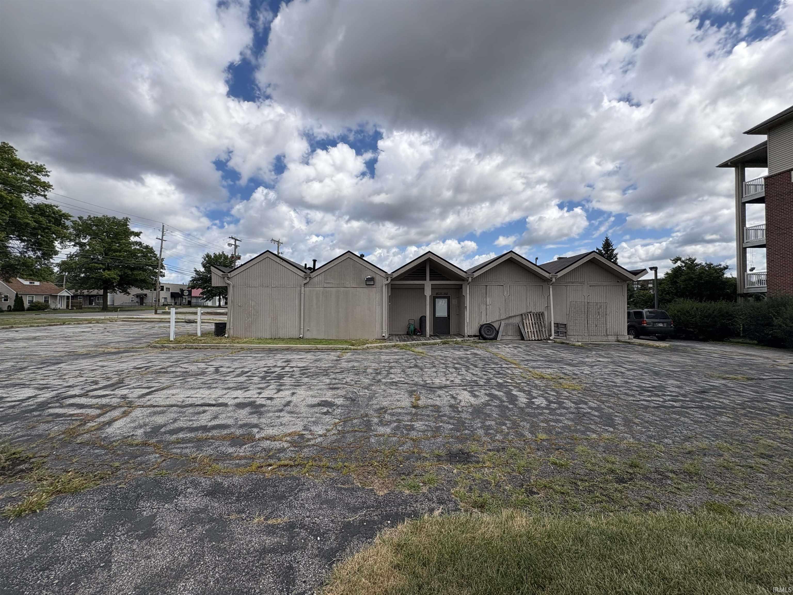 2710 E State Boulevard