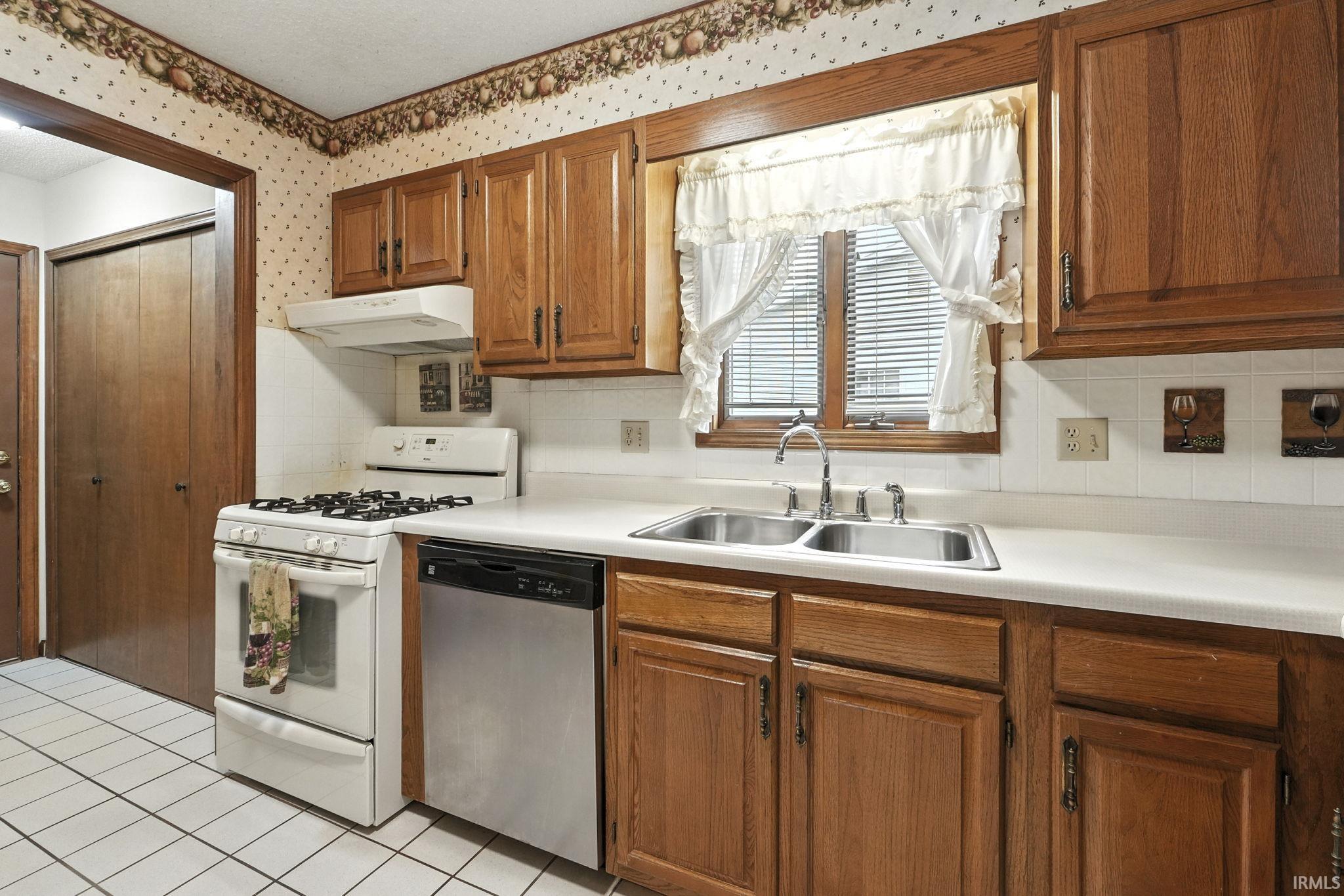 1622 Briar Fence Lane