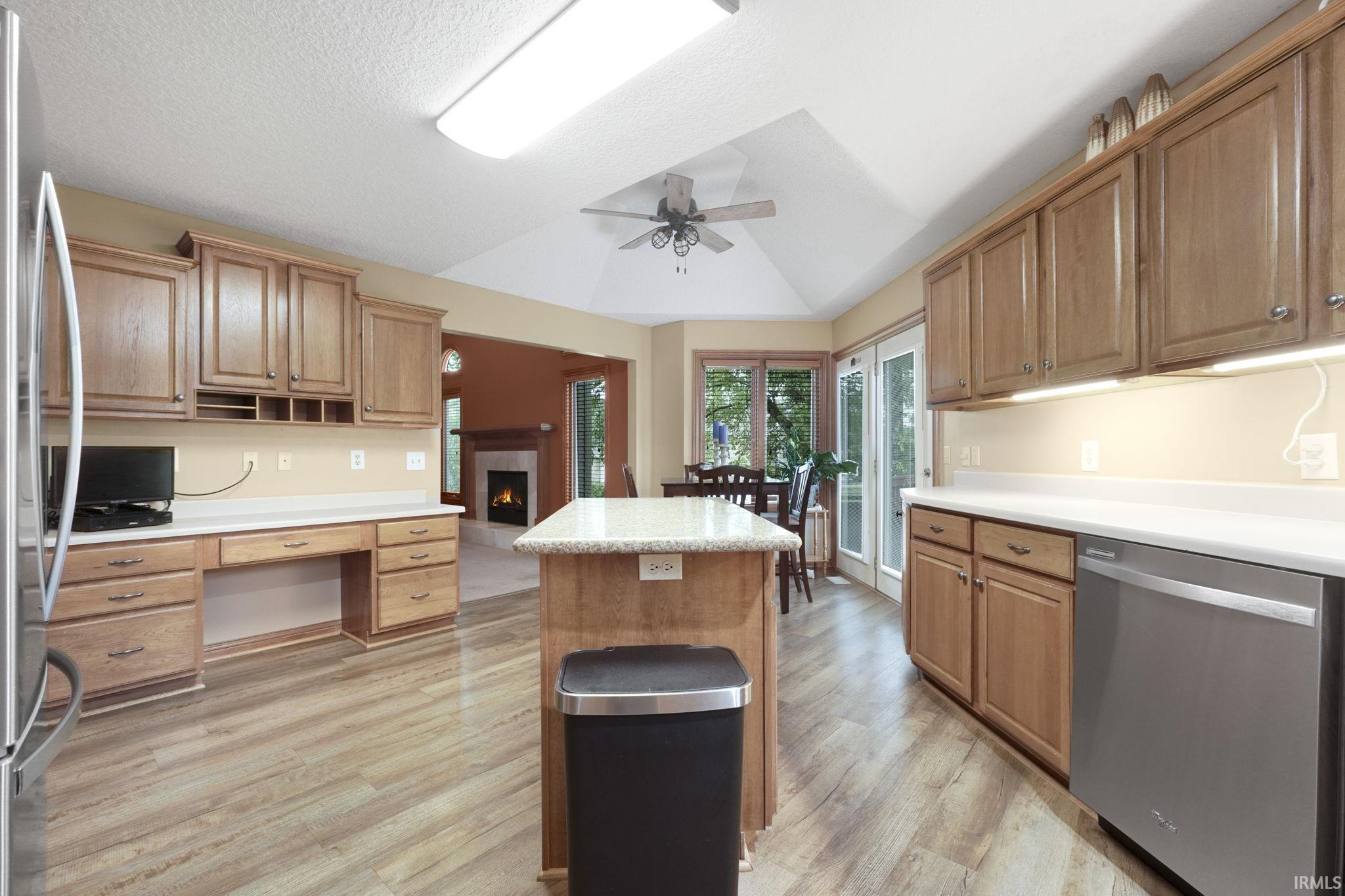 5916 Chase Creek Court