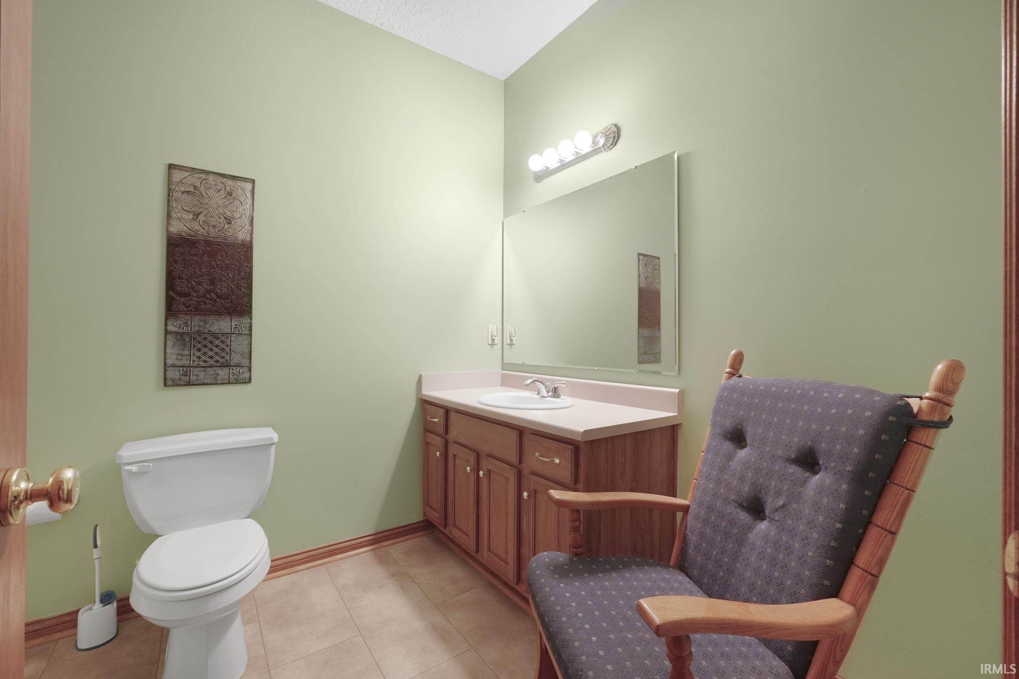 5916 Chase Creek Court