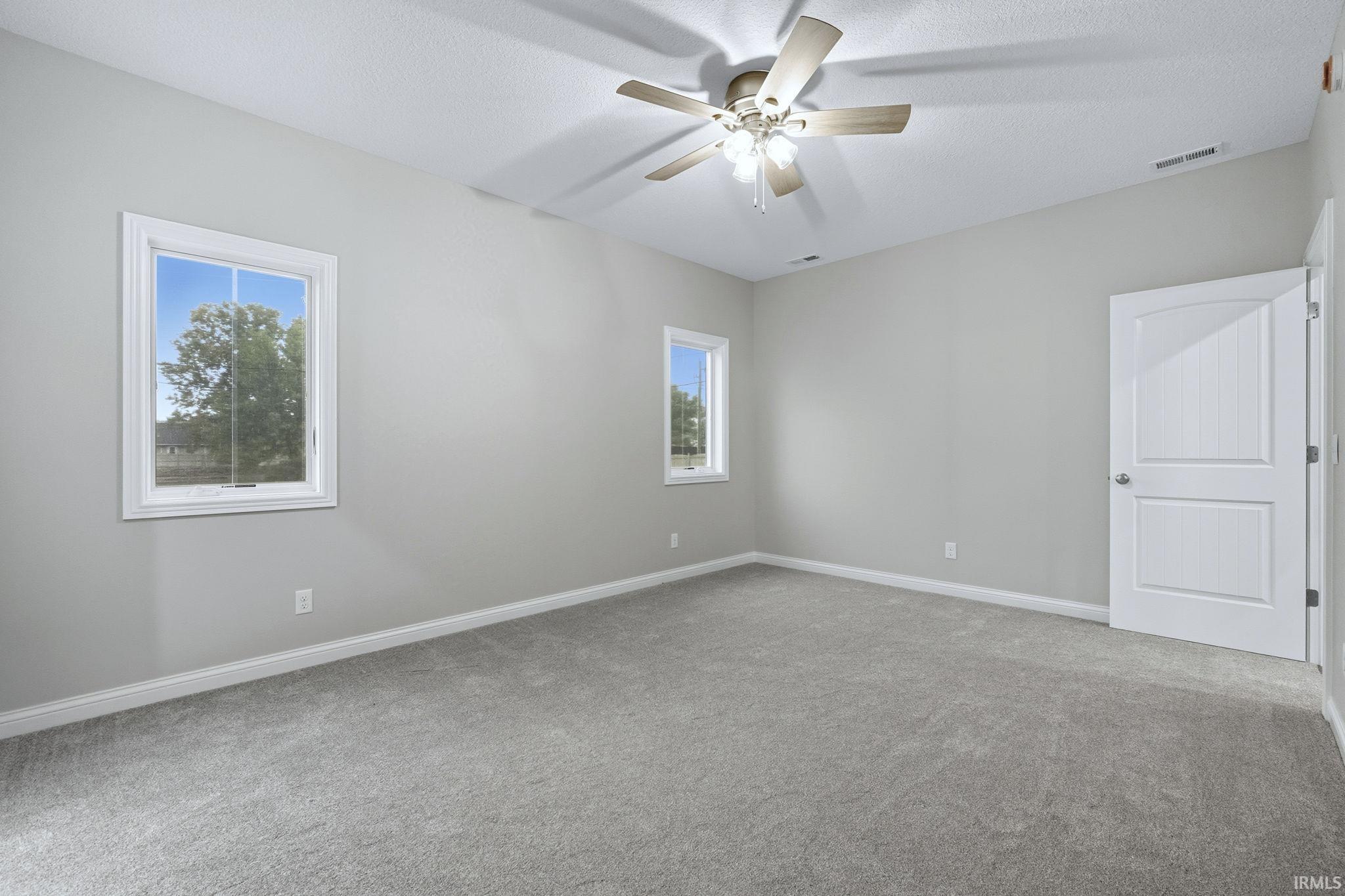 10975 English Street