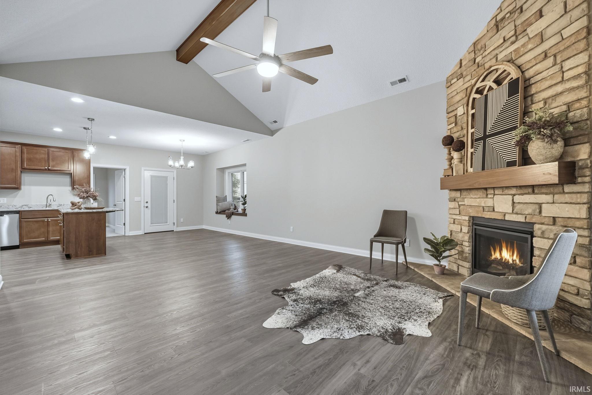 10975 English Street