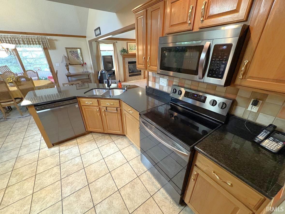 1024 Falcon Creek Parkway