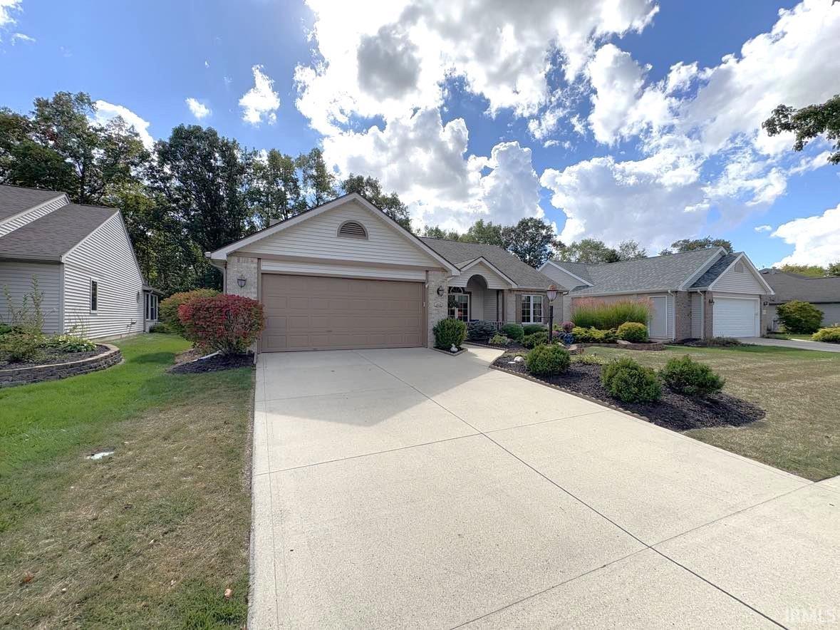 1024 Falcon Creek Parkway