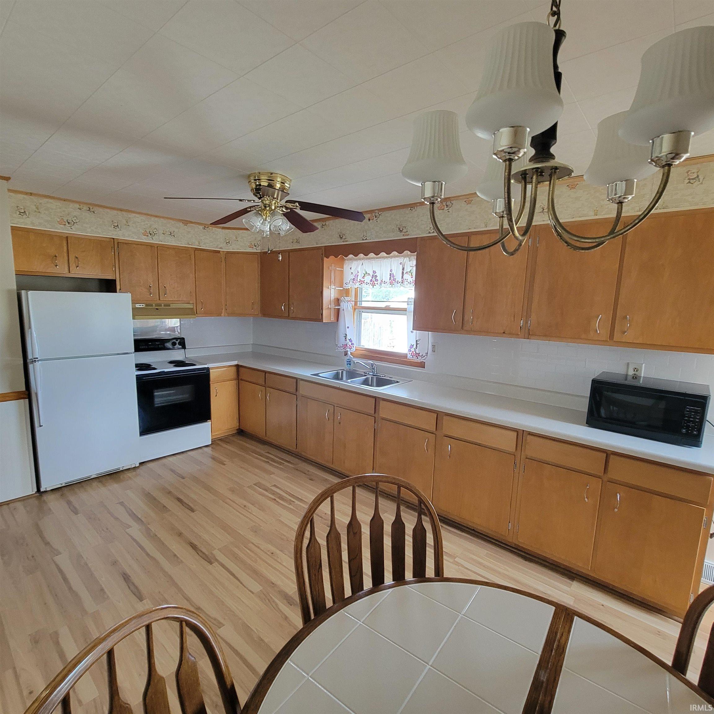 518 S Indiana Avenue