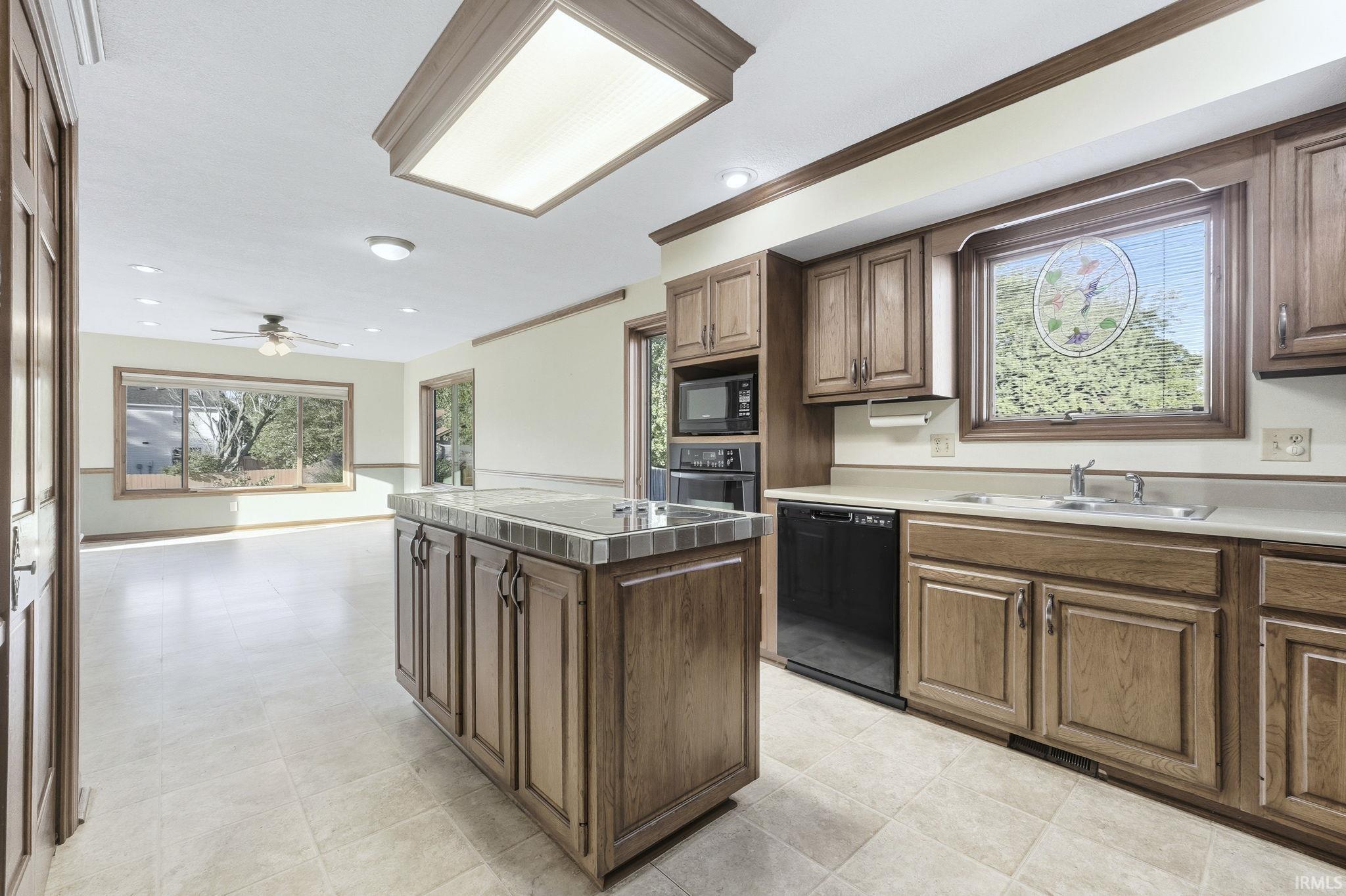 1536 Timberlake Trail