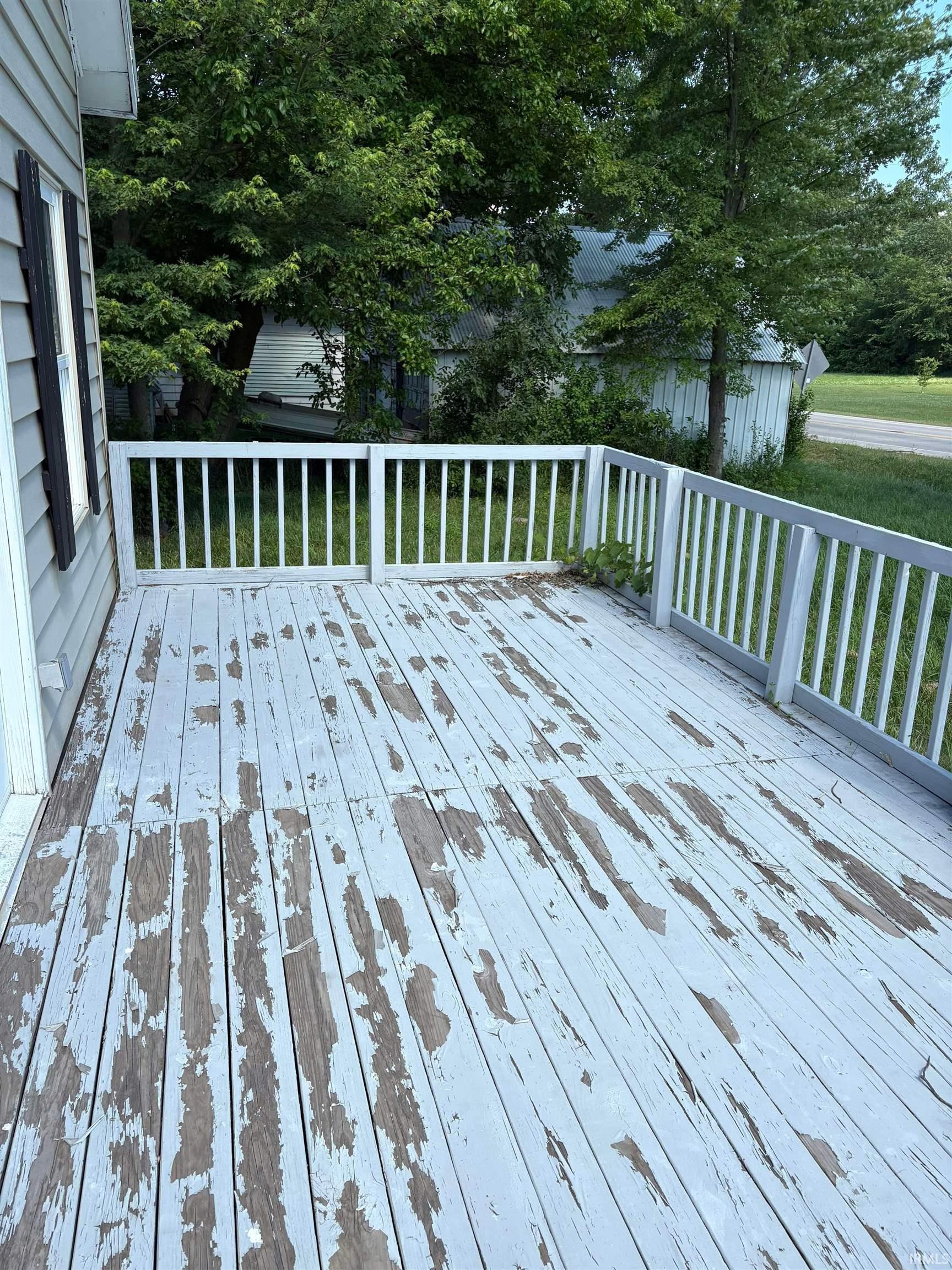 1158 E Summit Street