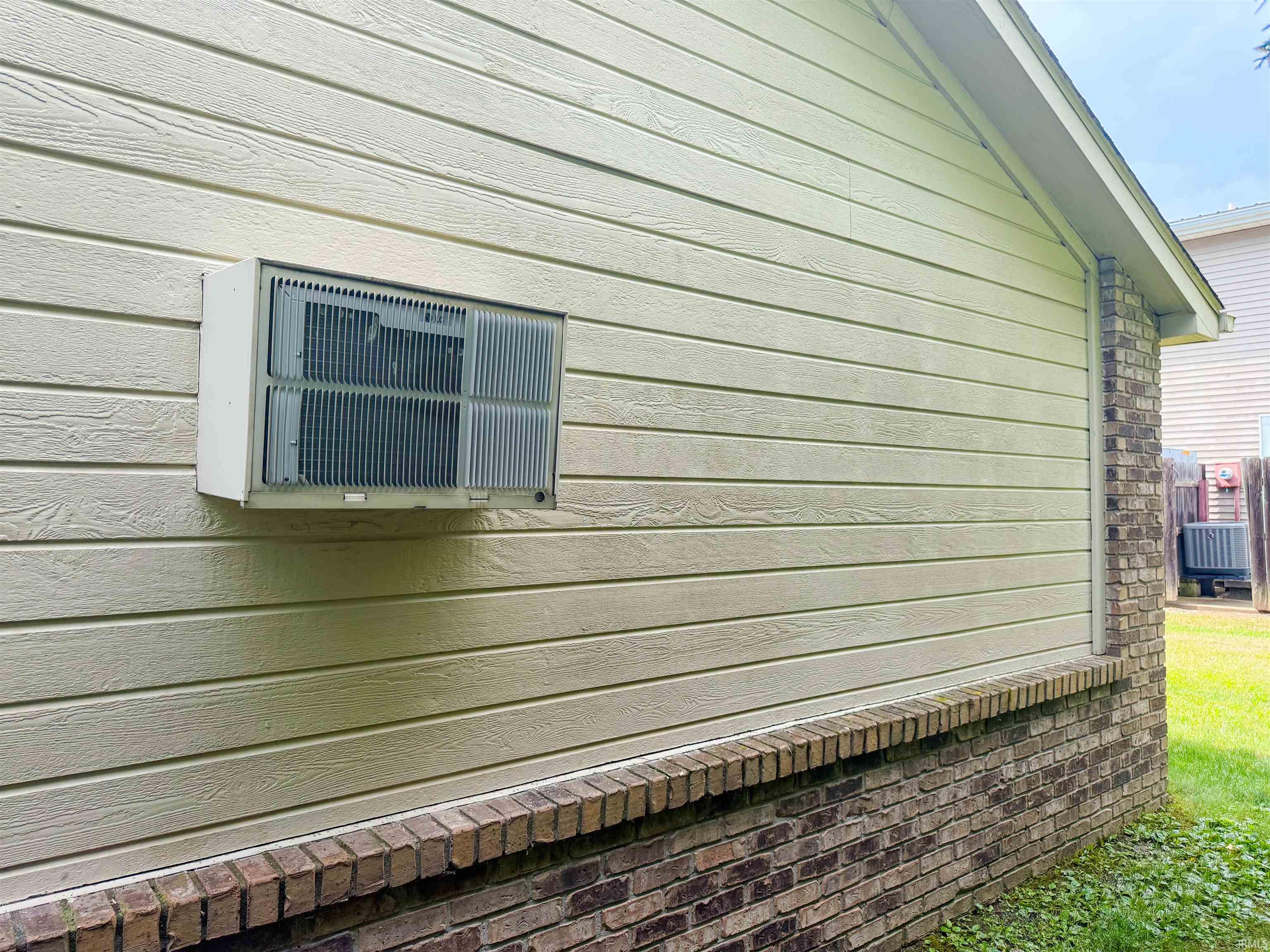 1137 Southhampton Drive