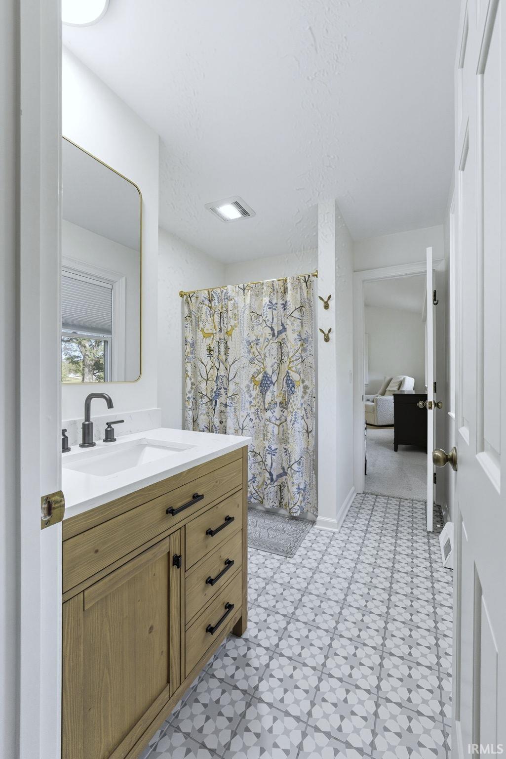 1307 Old Lantern Trail