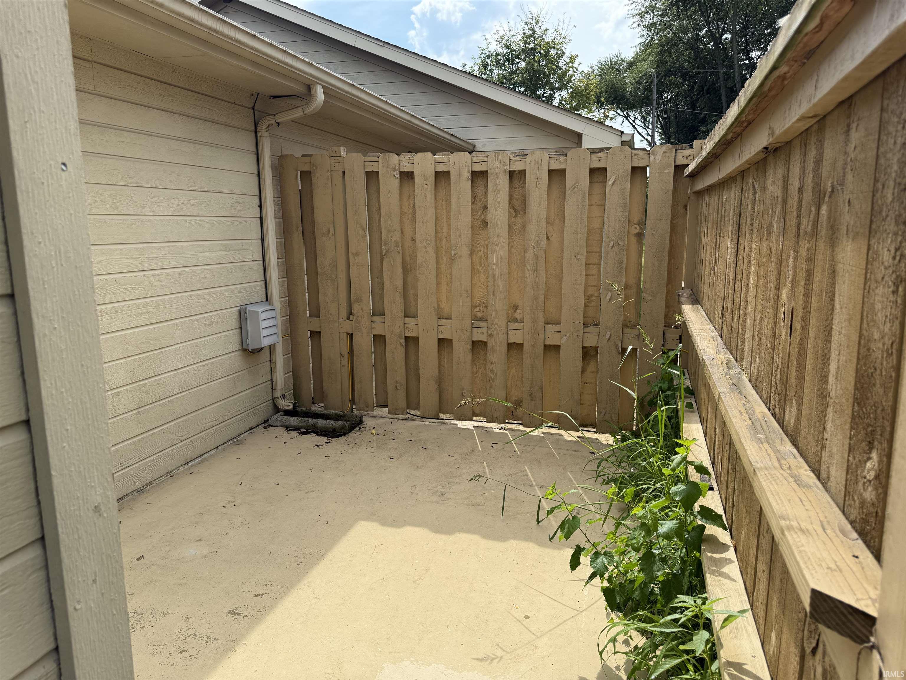 1127 Southampton Drive