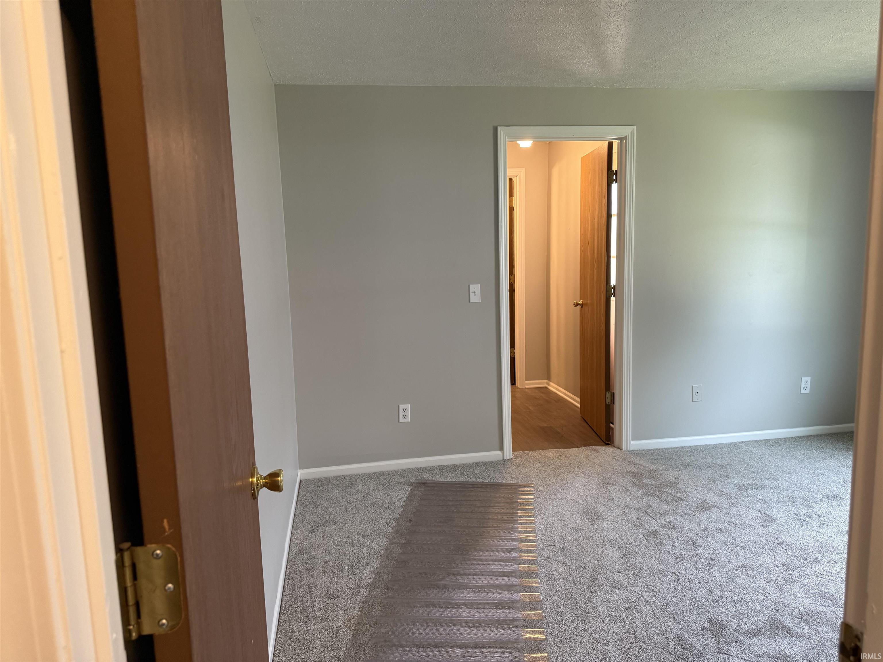 1127 Southampton Drive