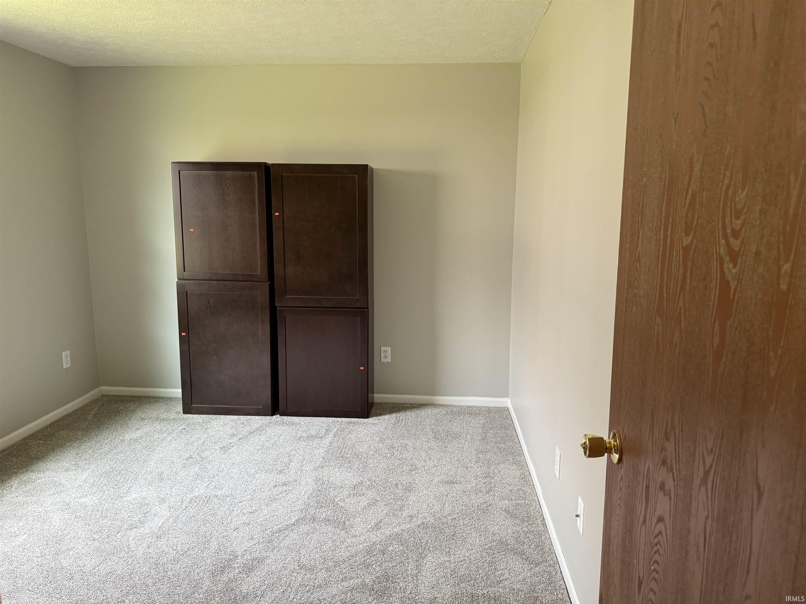 1127 Southampton Drive