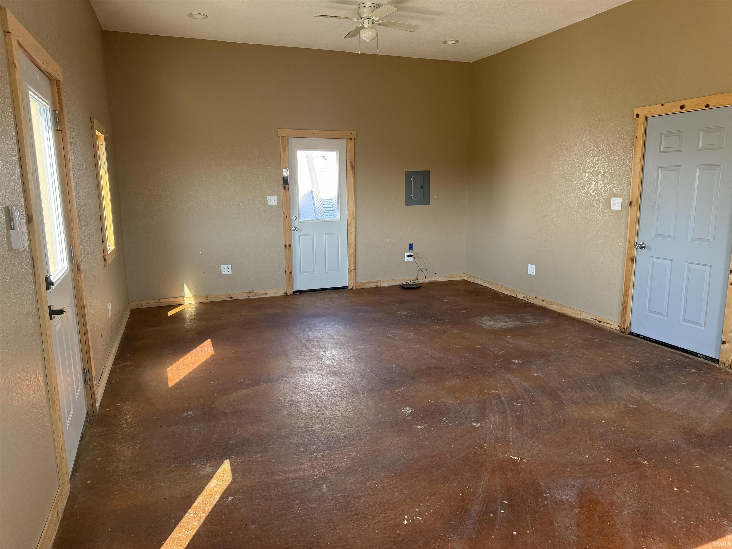 10911 Minnich Road