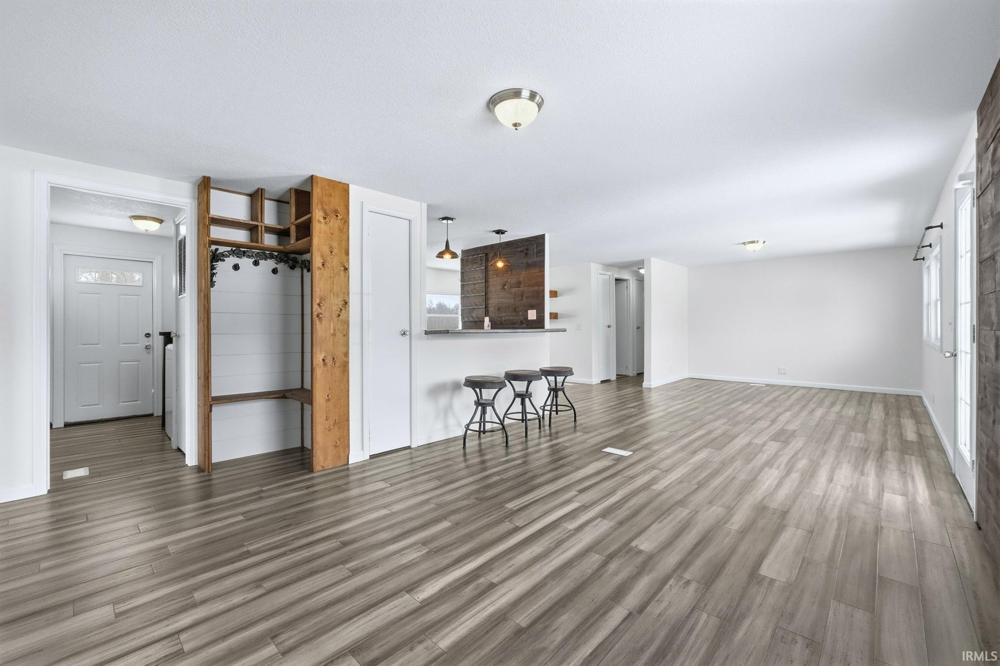 10911 Minnich Road
