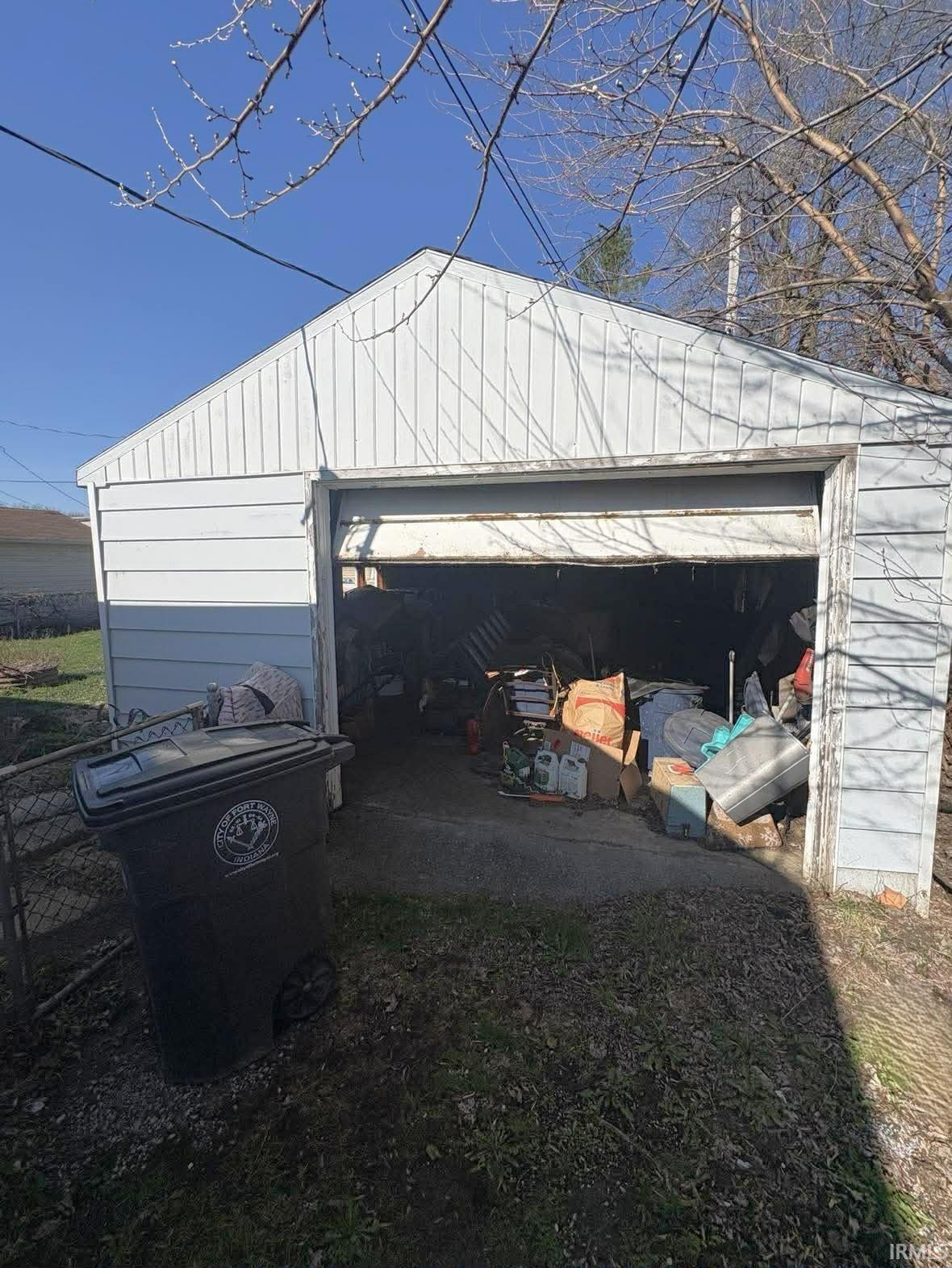 1601 Hillside Avenue