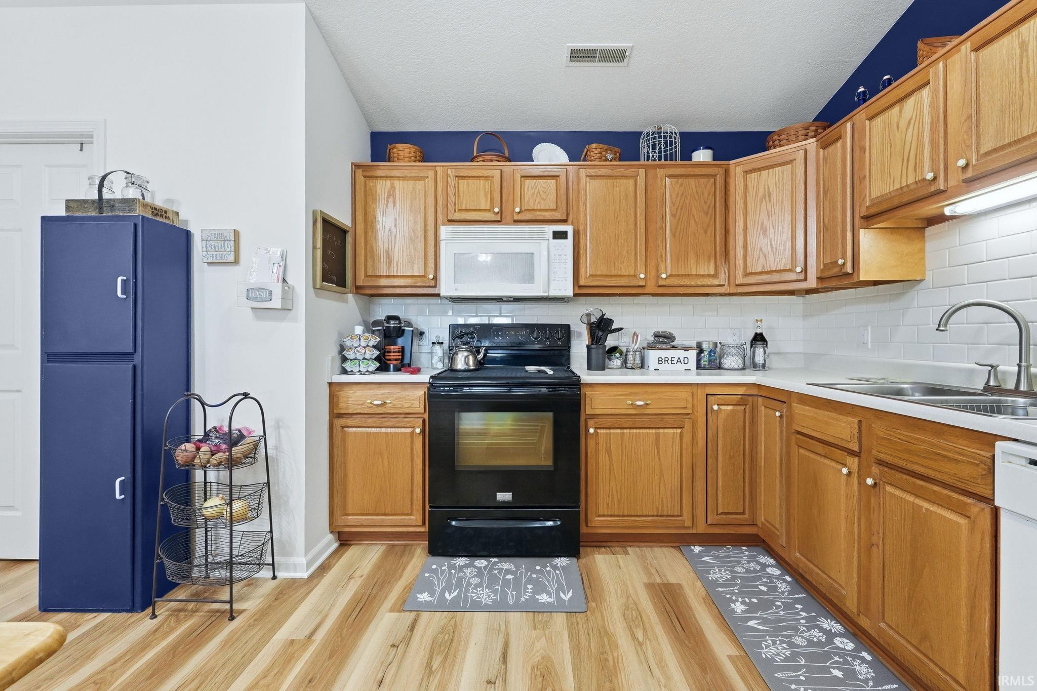 4051 Cobblestone Cove