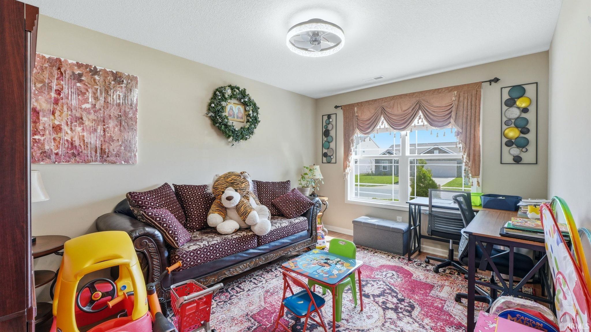 5076 Redwall Rim Passageway