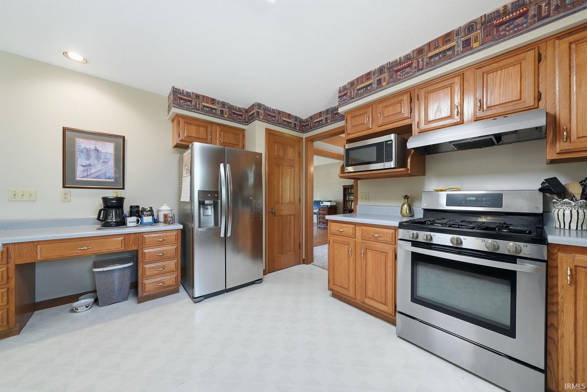 9216 Eagle Creek Court