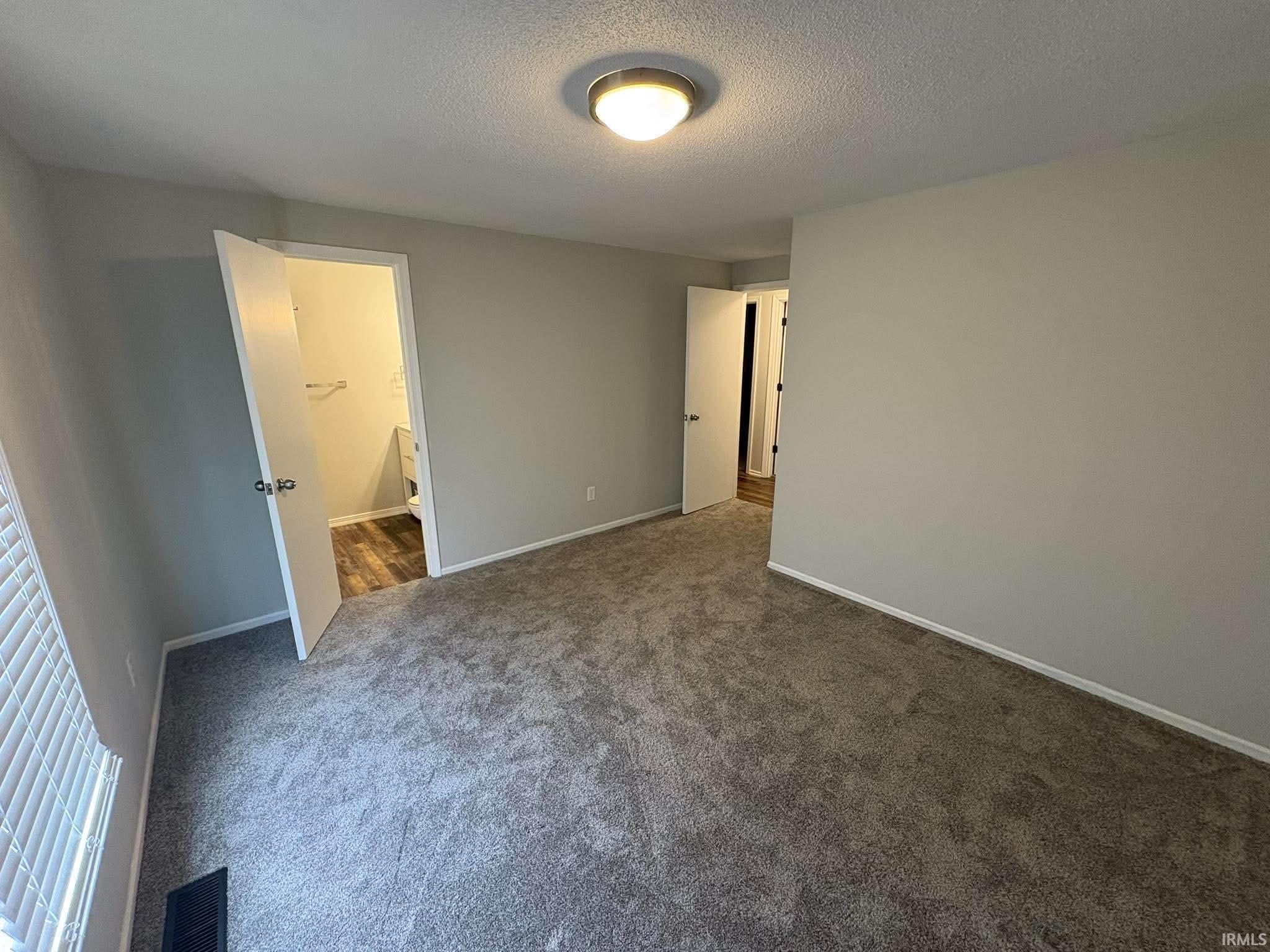 1515 Lofton Way