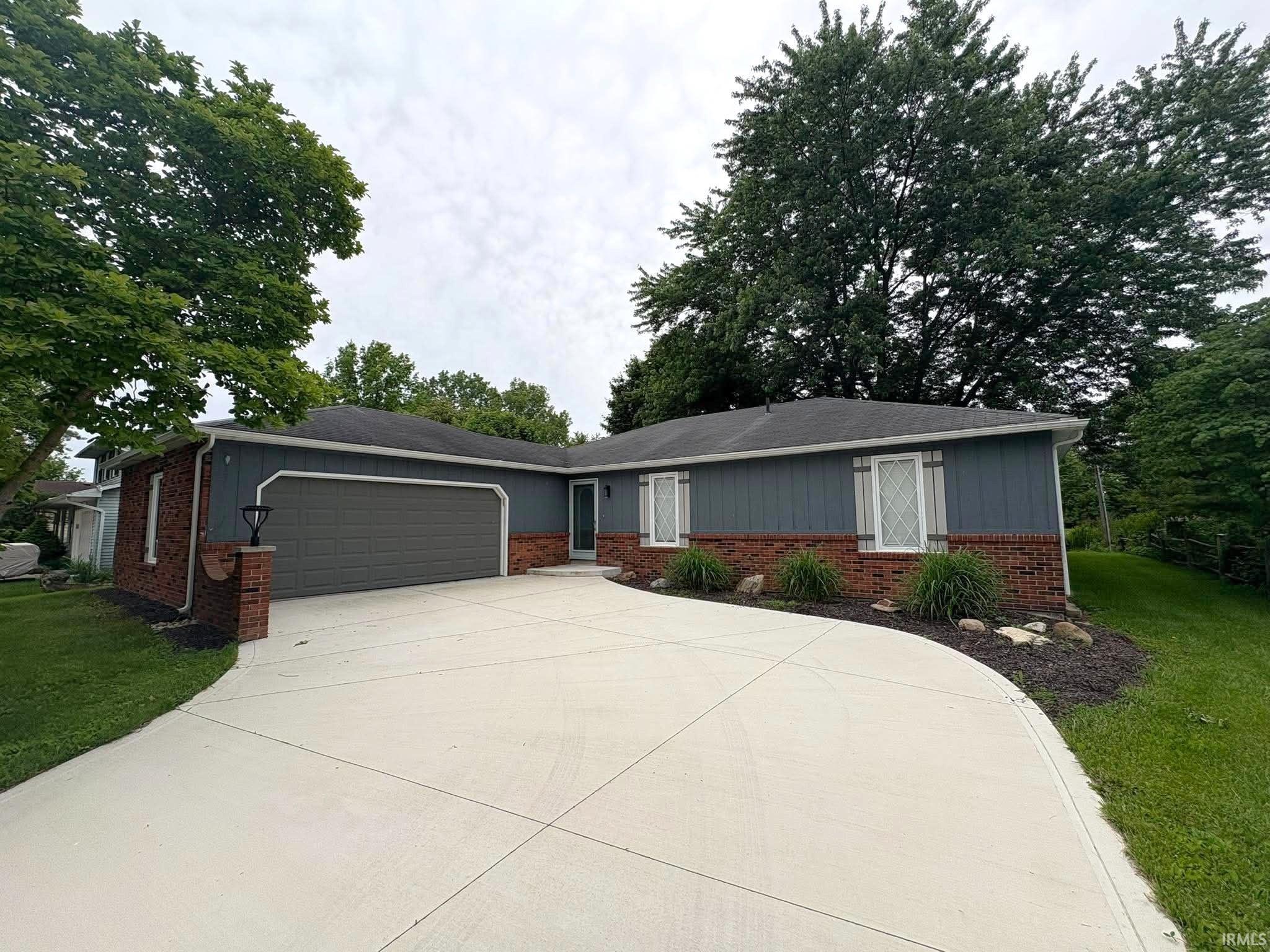 1515 Lofton Way