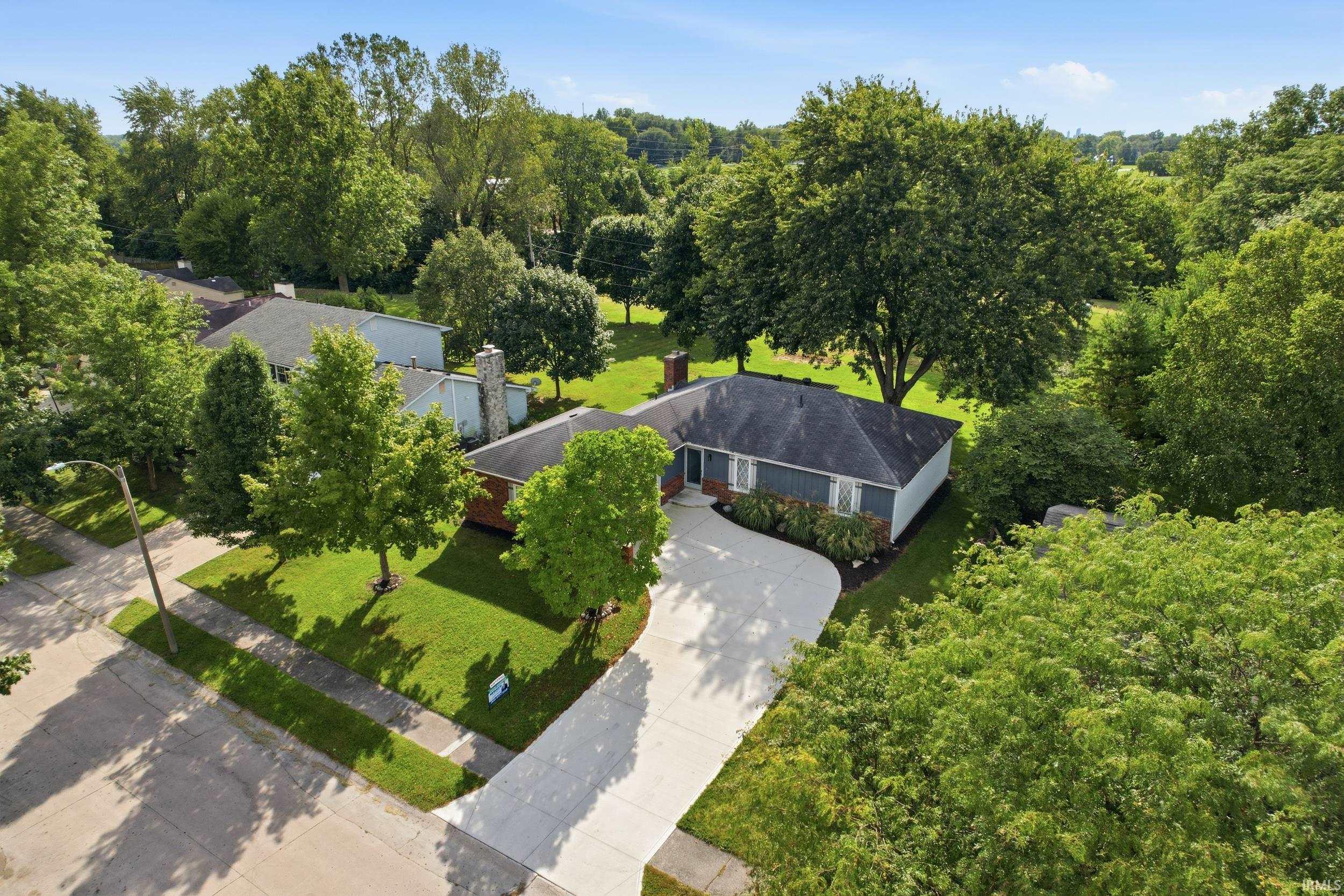 1515 Lofton Way