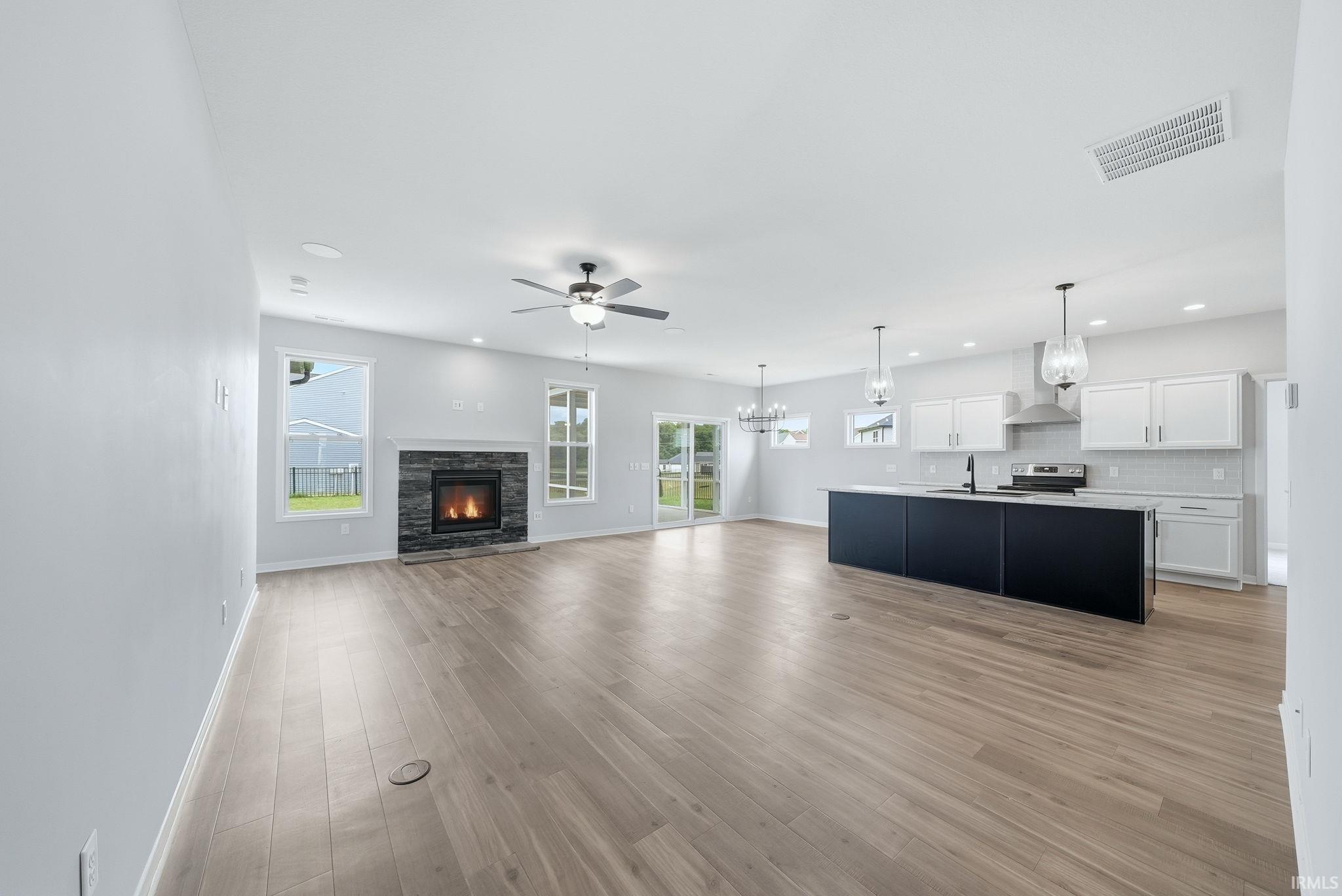 1776 Muruntau Grove