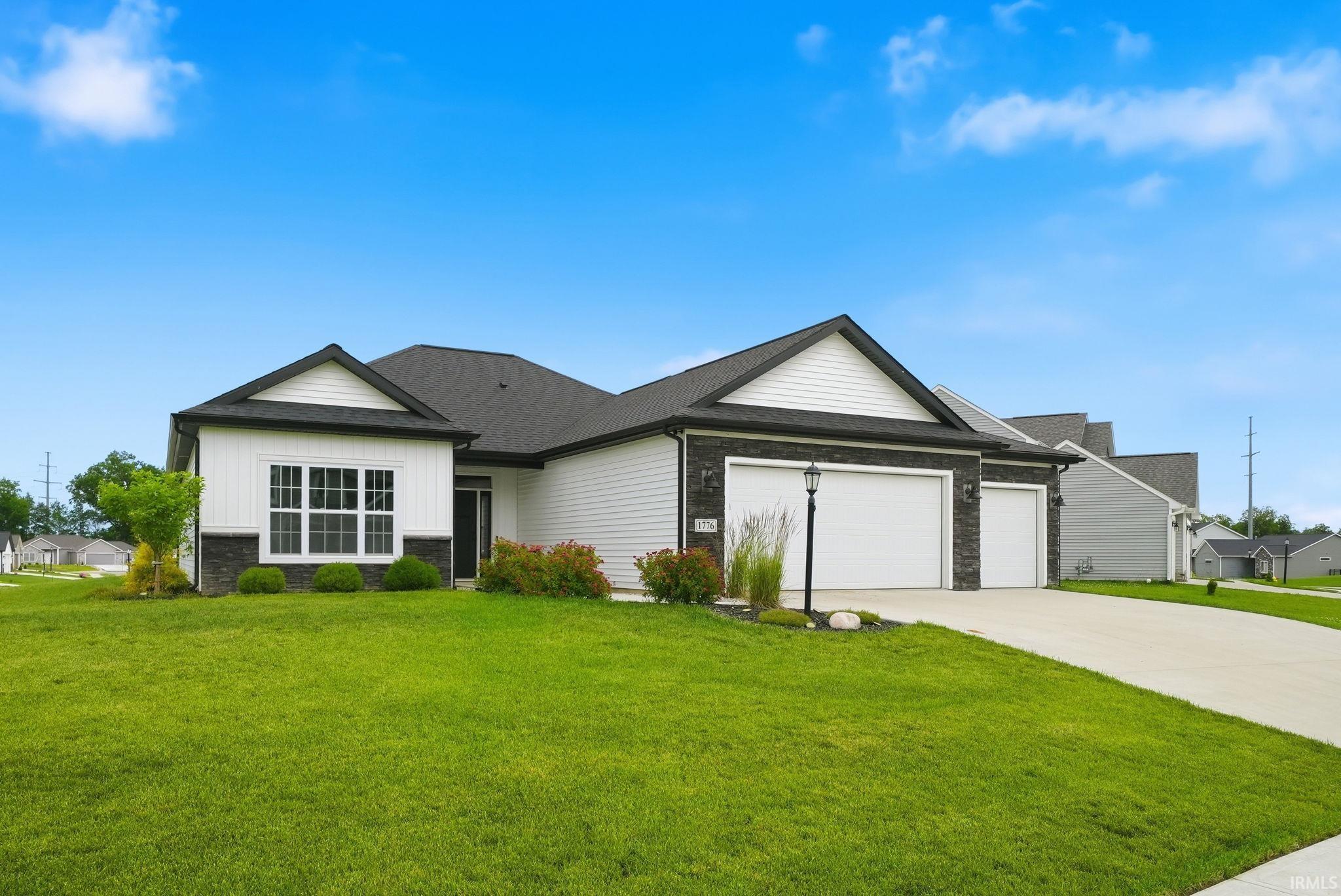 1776 Muruntau Grove