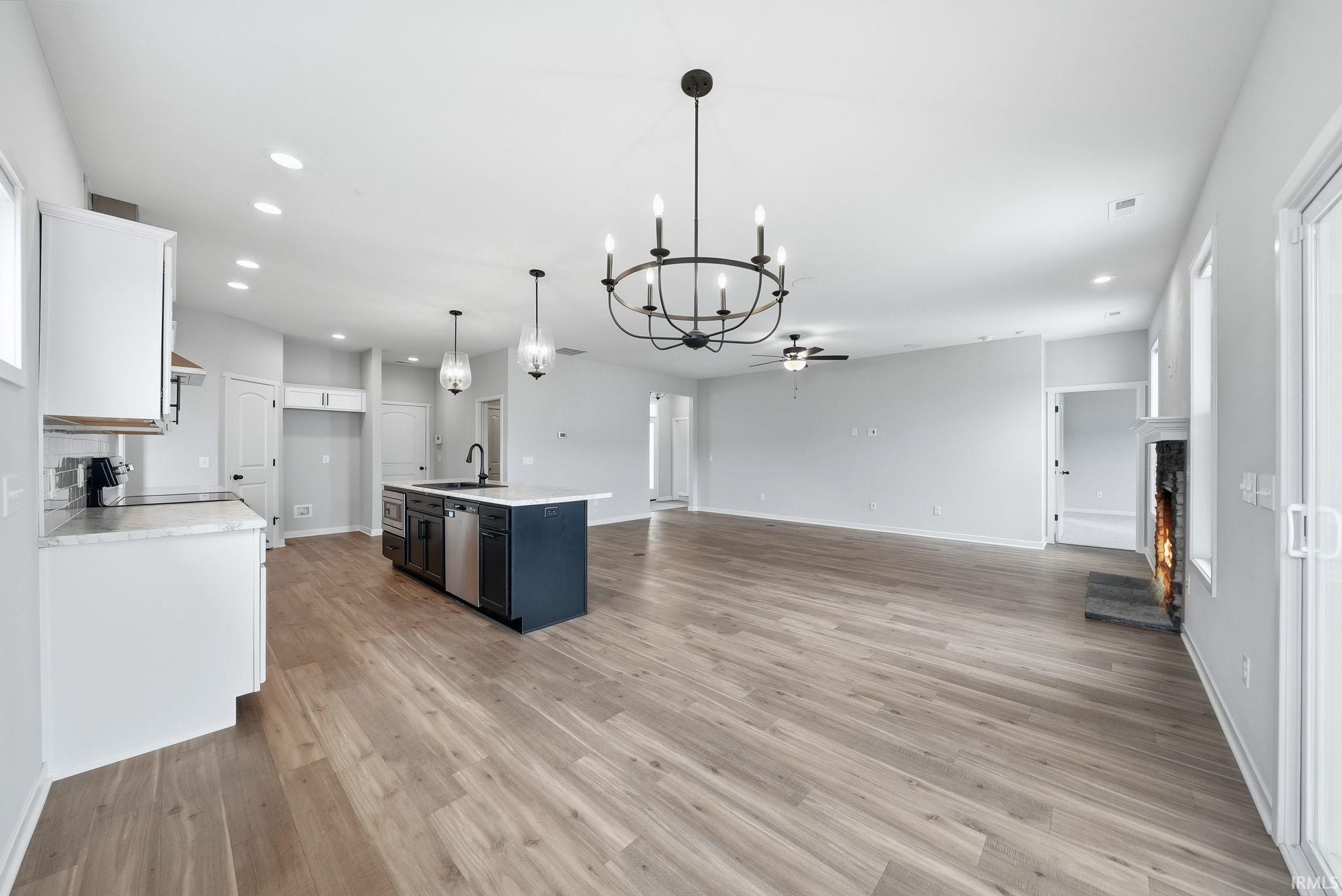 1776 Muruntau Grove
