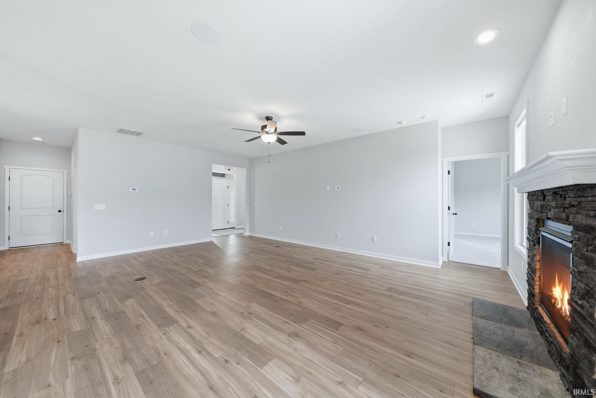 1776 Muruntau Grove