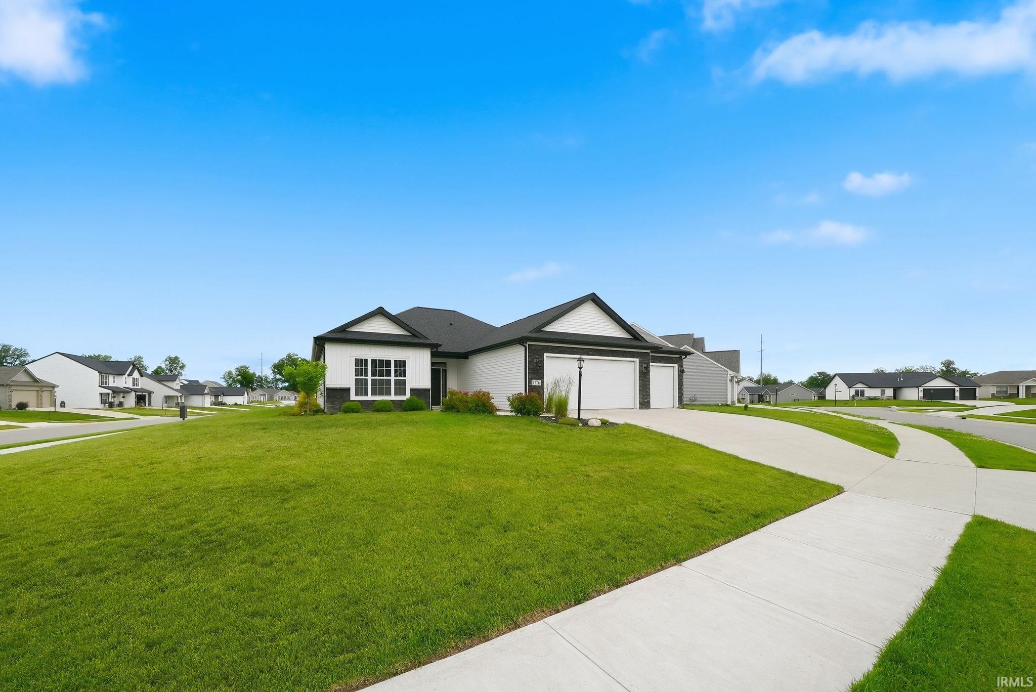 1776 Muruntau Grove