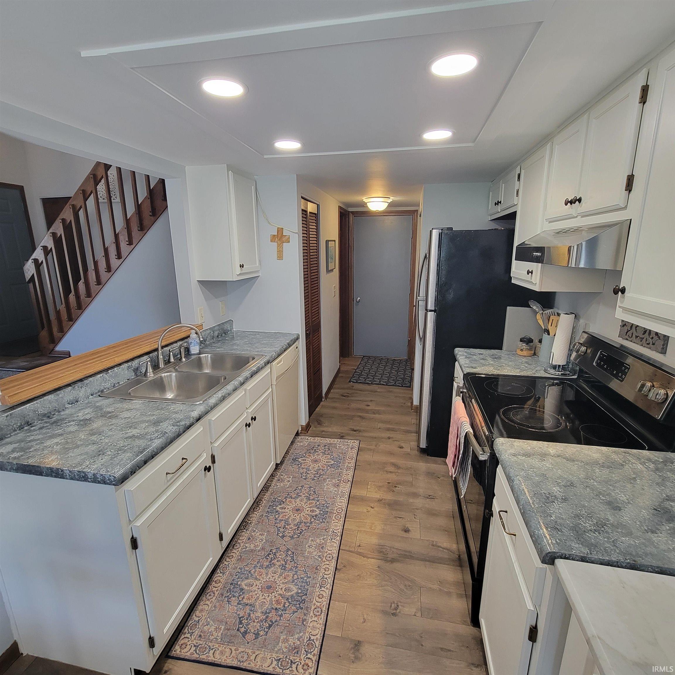 5136 Pinebrook Drive