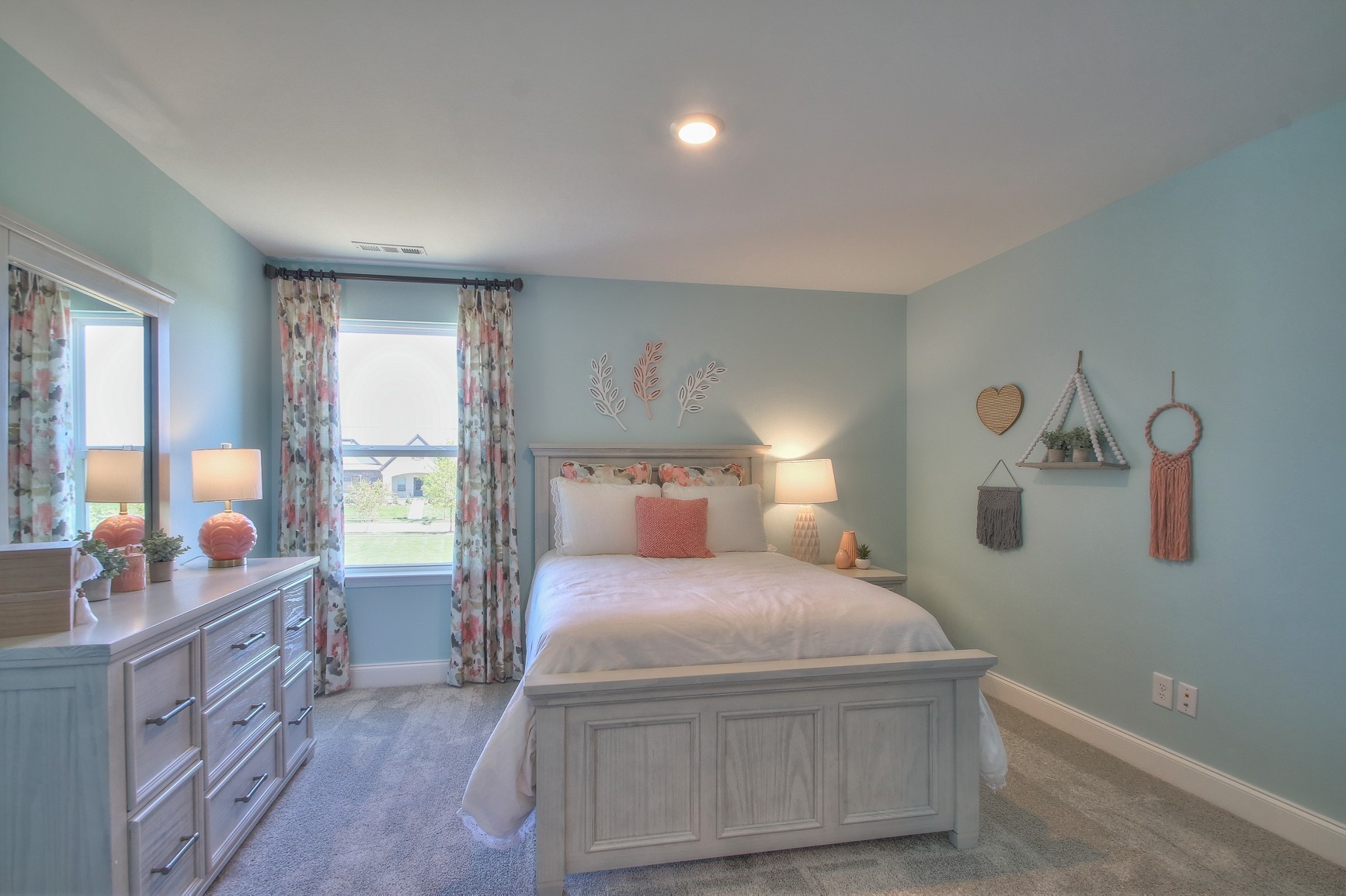 3153 Arbor Valley Road