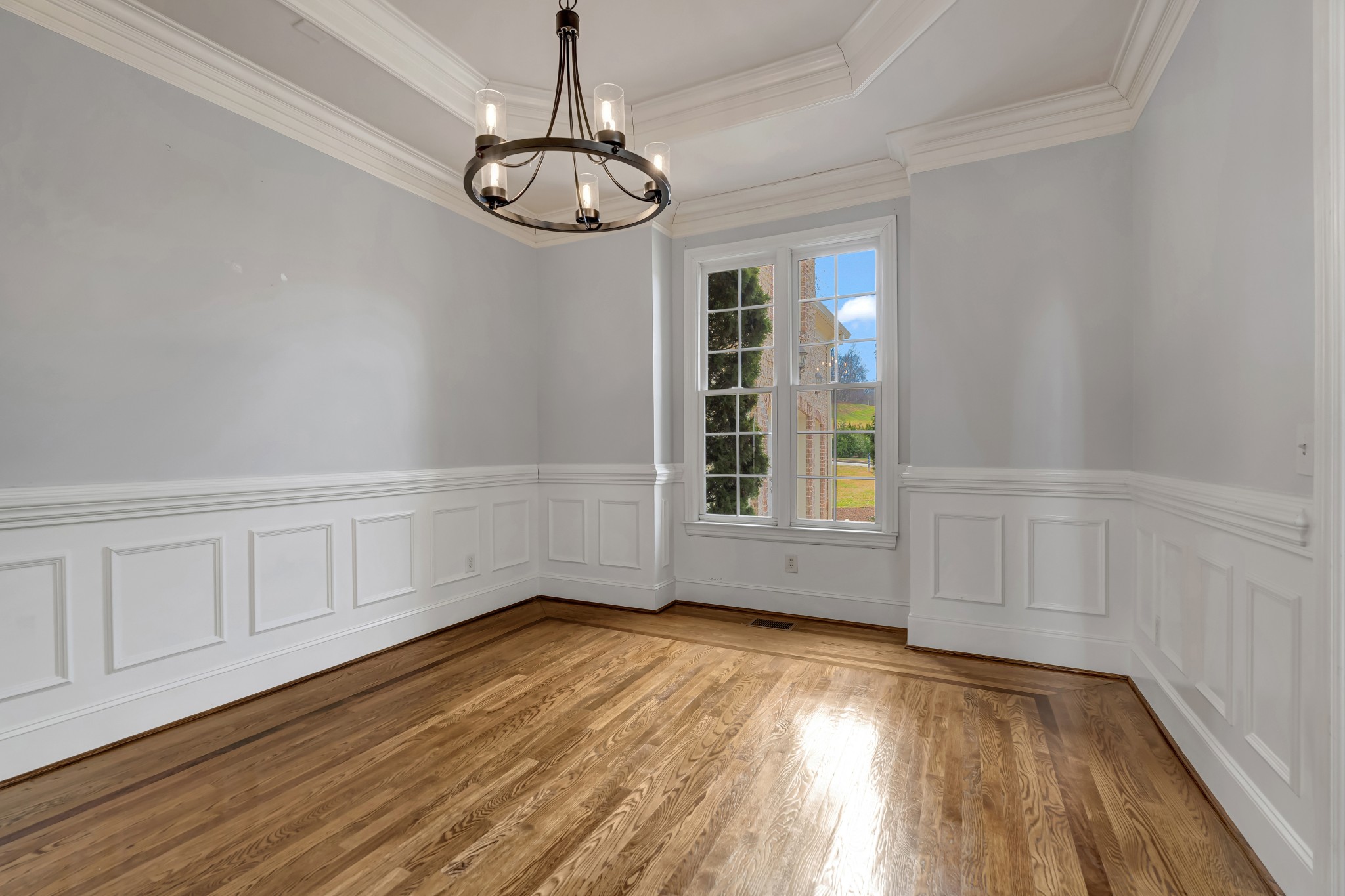 401 Childe Harolds Ln