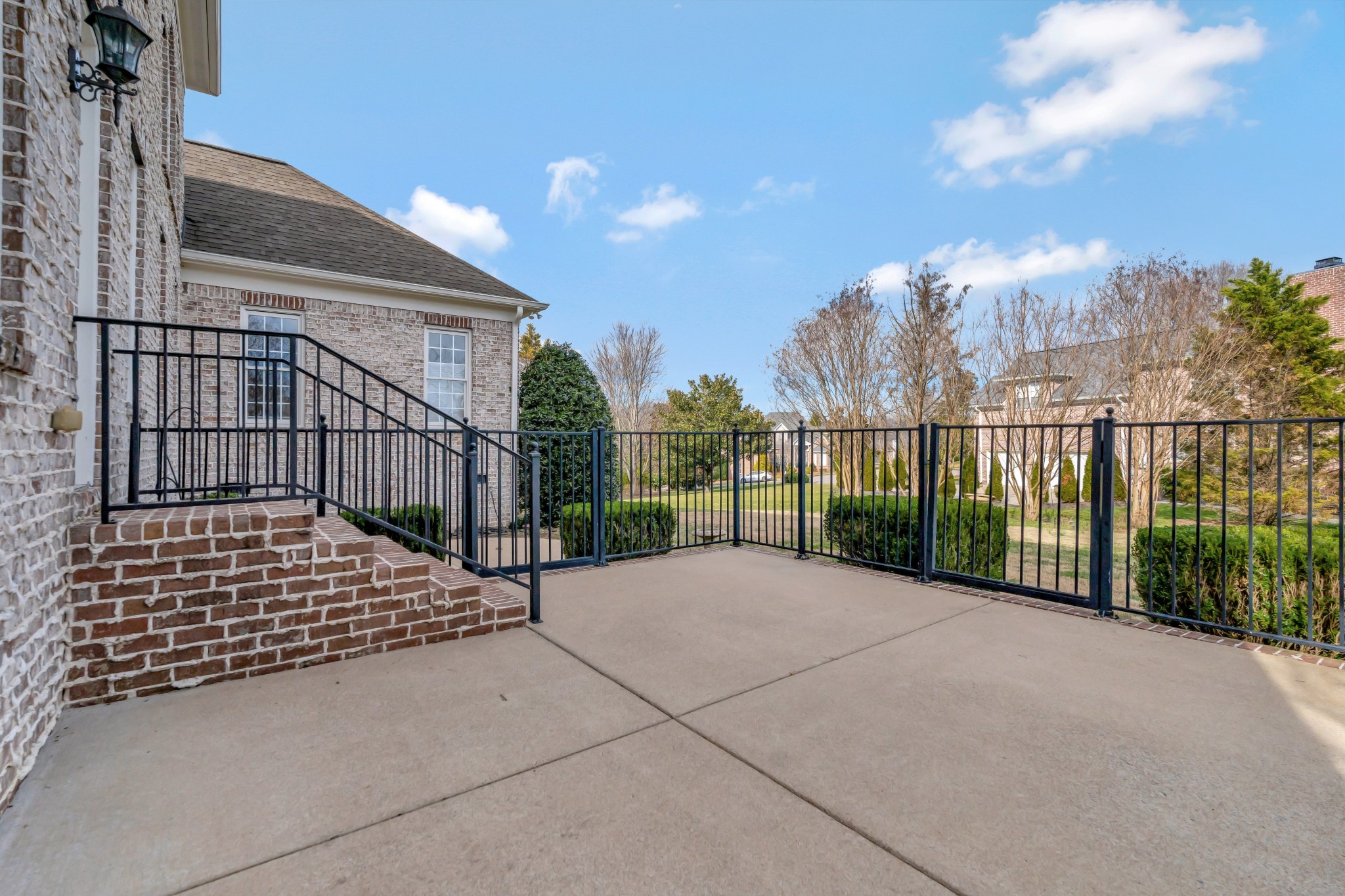 401 Childe Harolds Ln