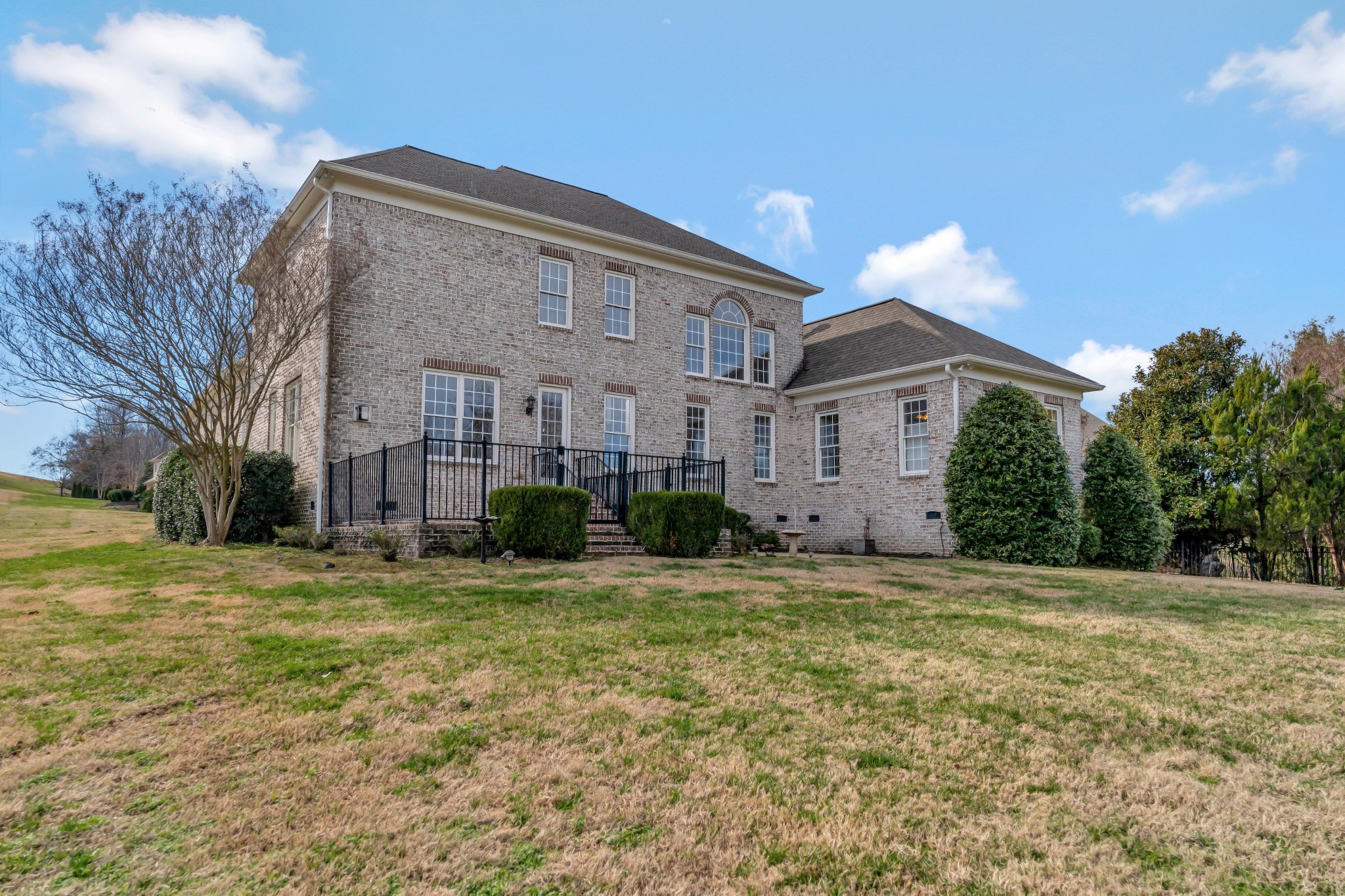 401 Childe Harolds Ln