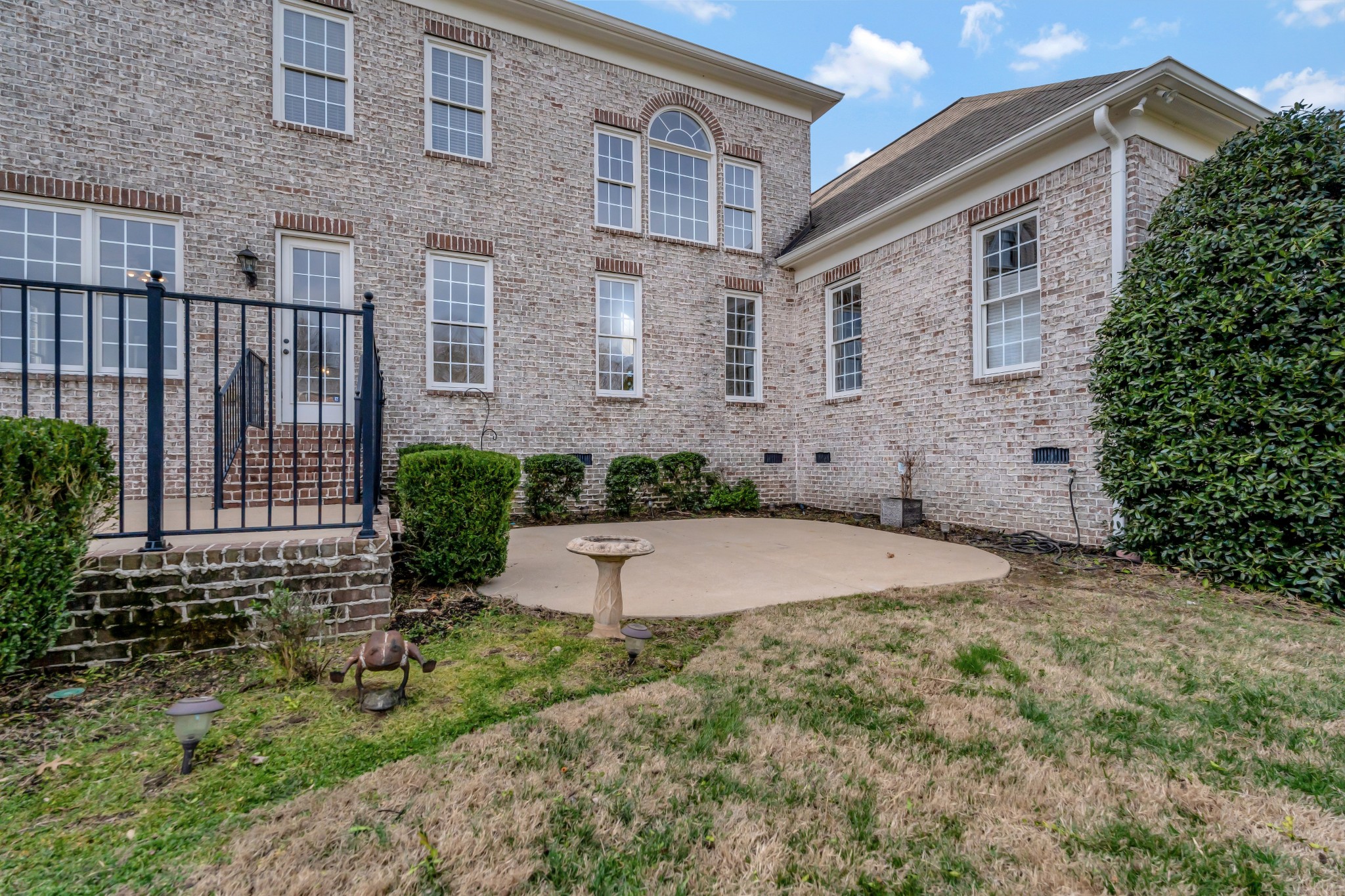 401 Childe Harolds Ln