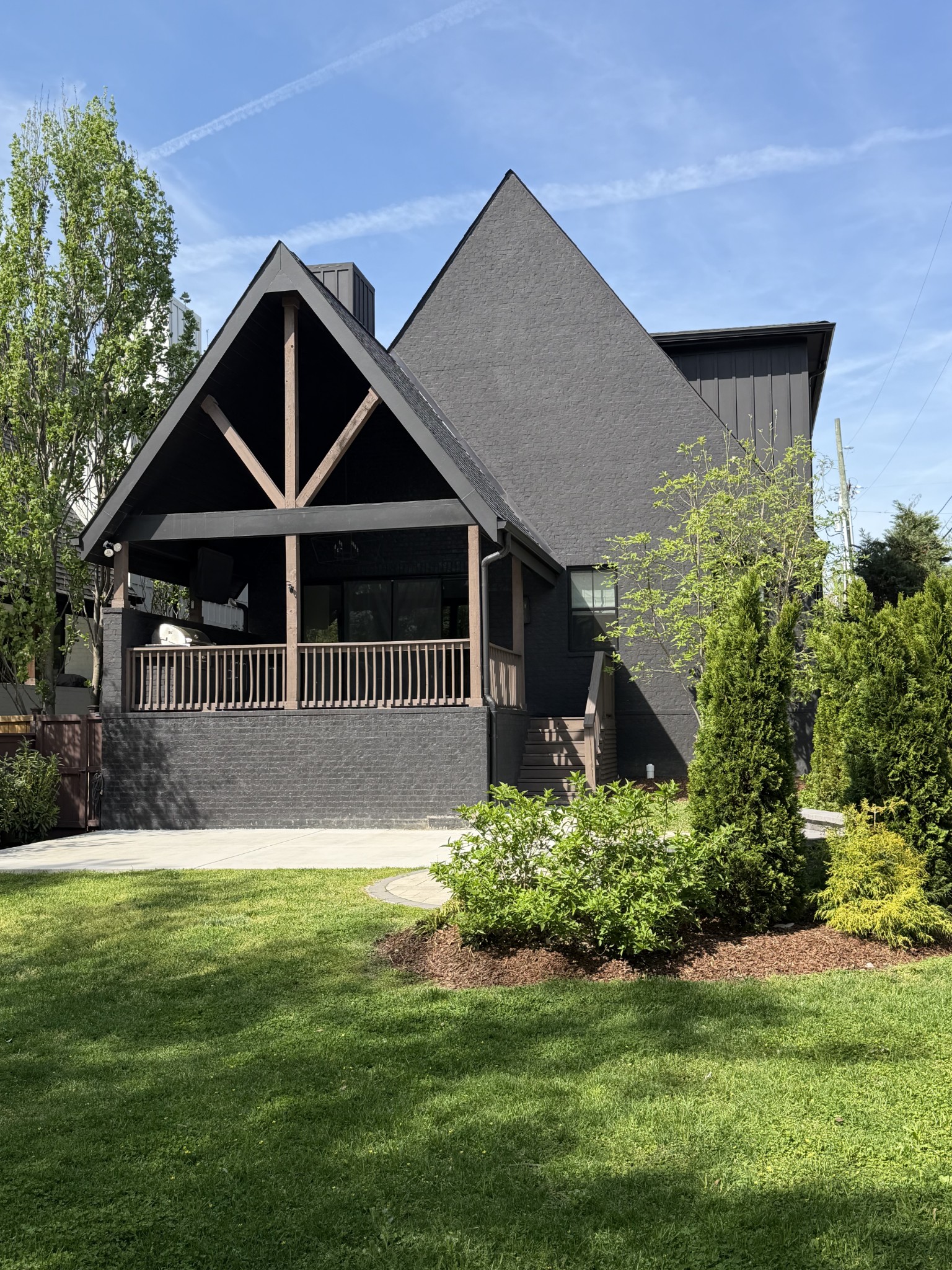 1809 Castleman Dr