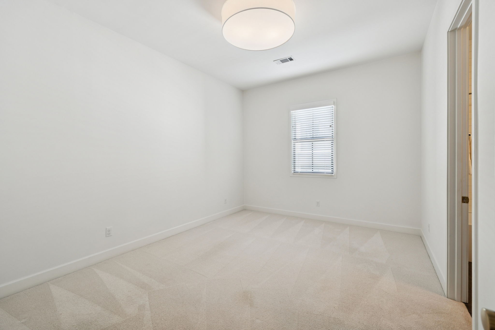 1809 Castleman Dr