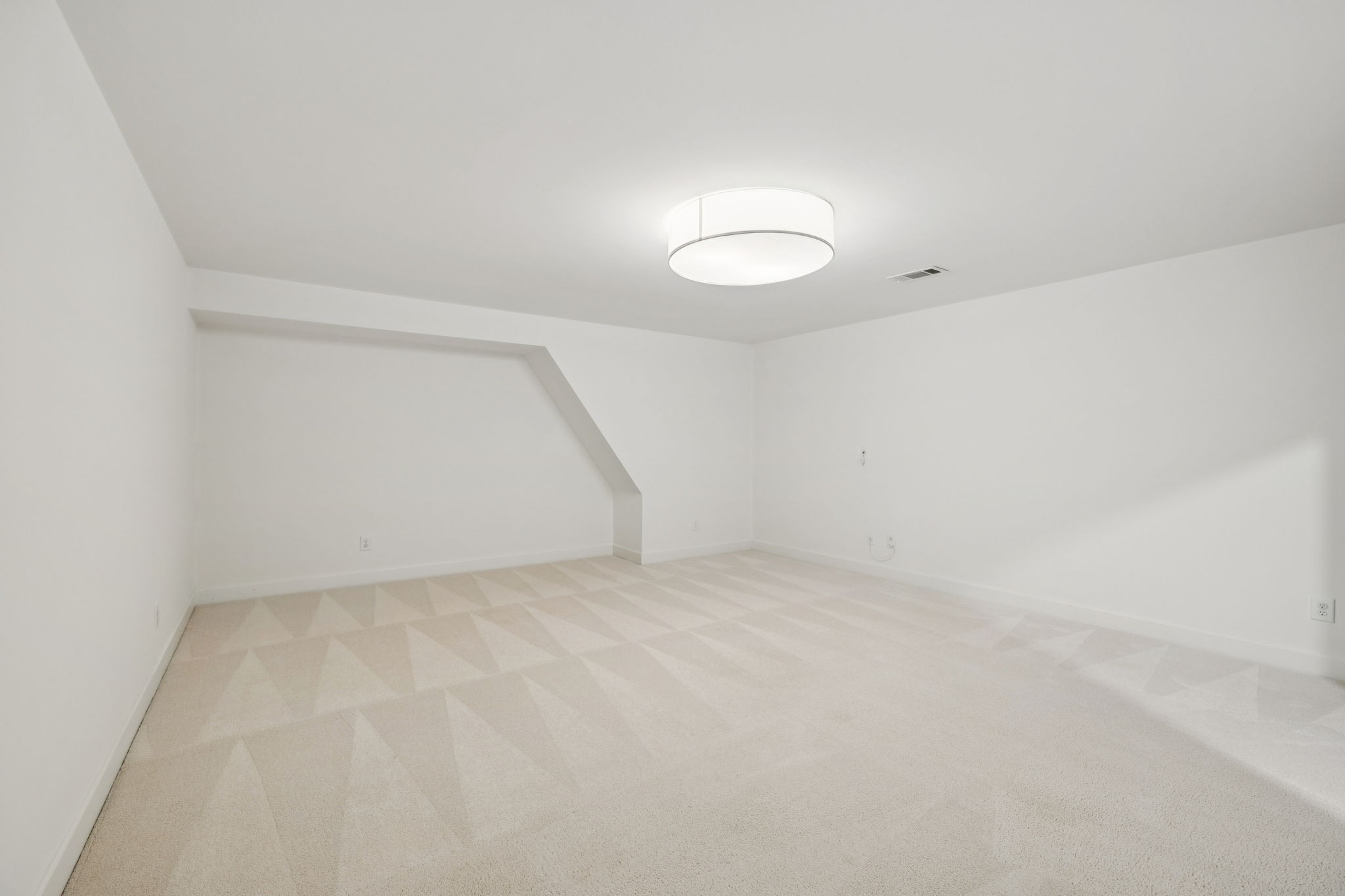 1809 Castleman Dr