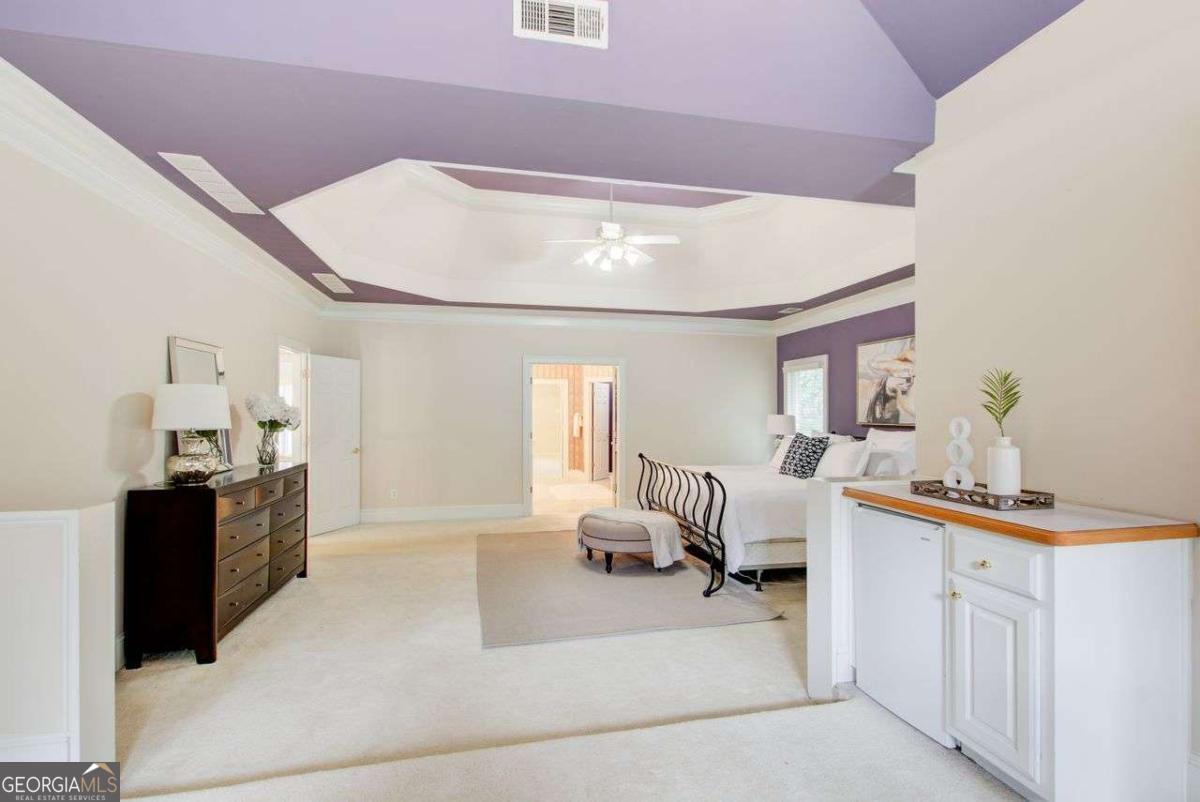 1350 Whitley Road