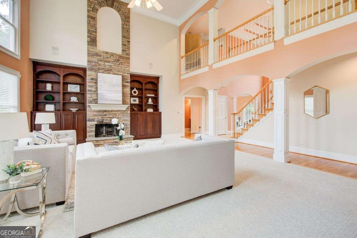 1350 Whitley Road
