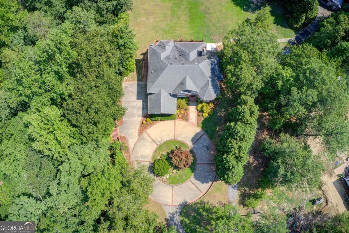 1350 Whitley Road