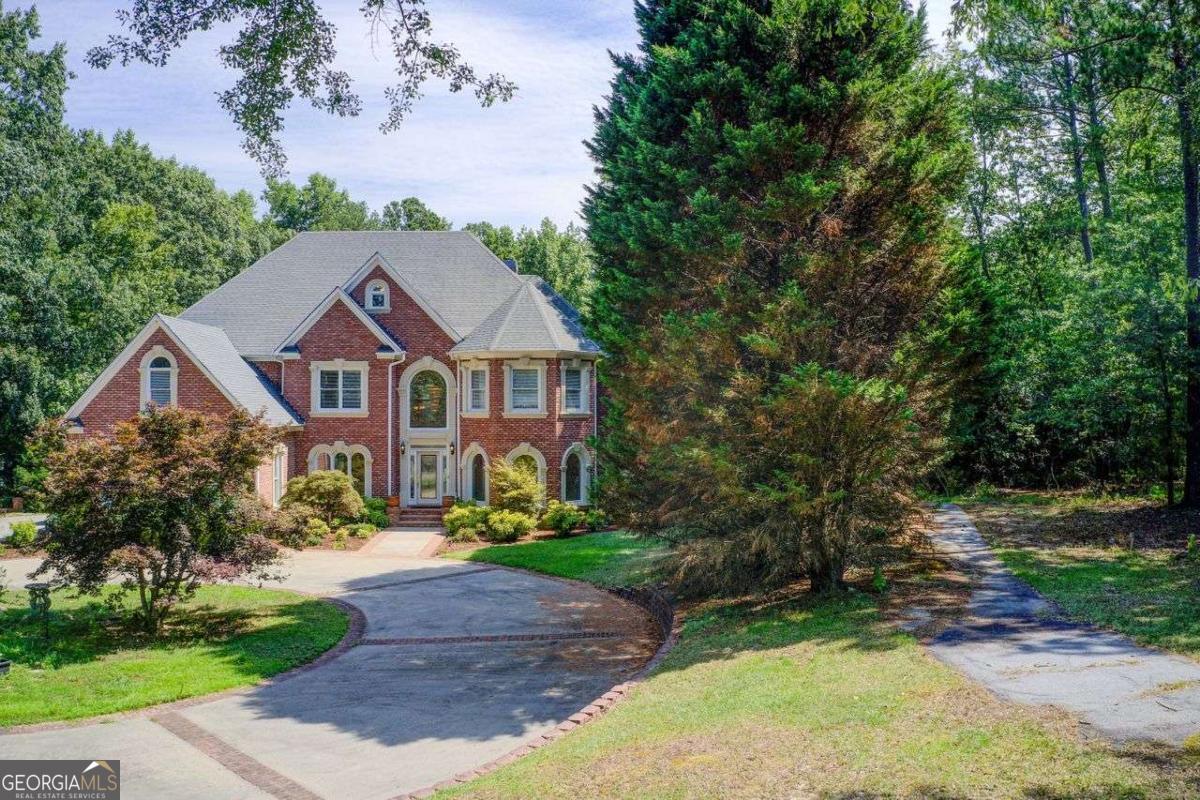 1350 Whitley Road